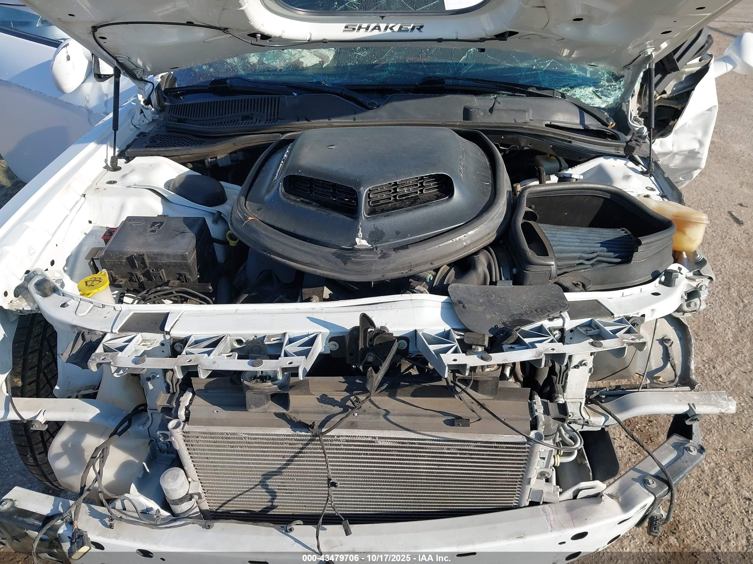 DODGE CHALLENGER image 10