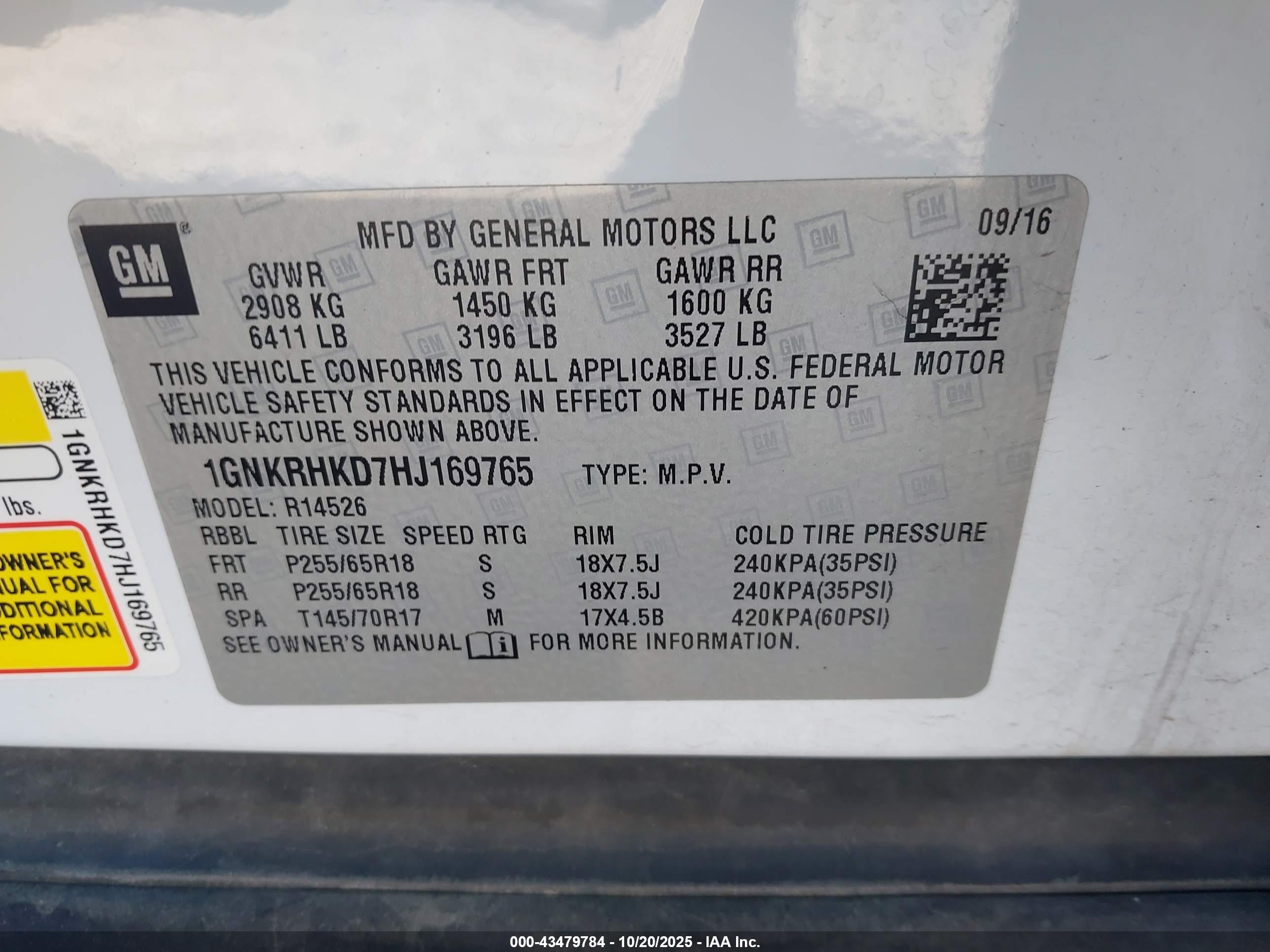 CHEVROLET TRAVERSE image 9