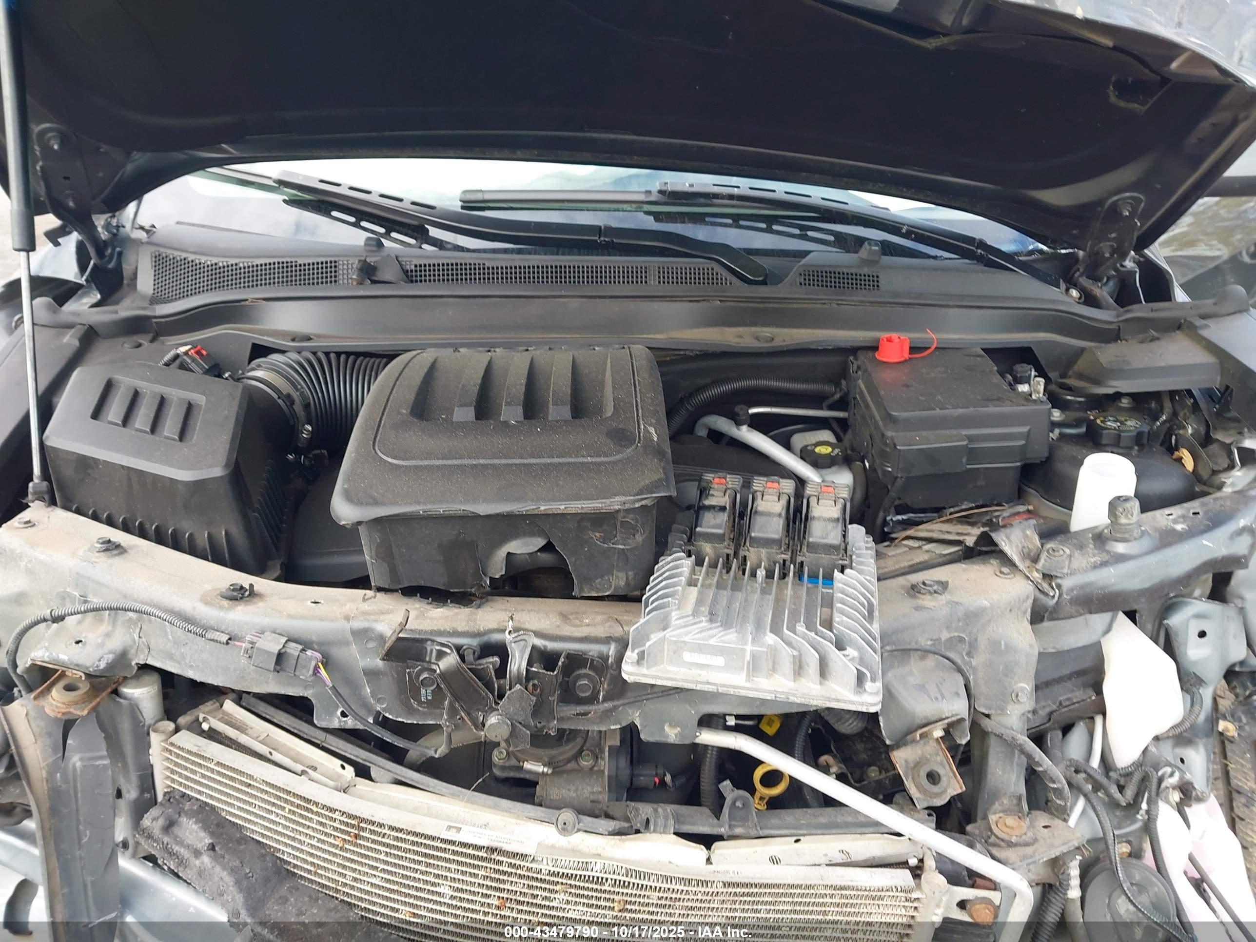 CHEVROLET EQUINOX image 10