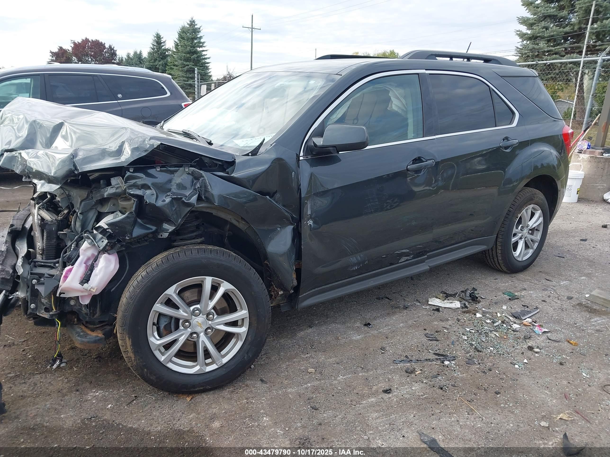 CHEVROLET EQUINOX image 2