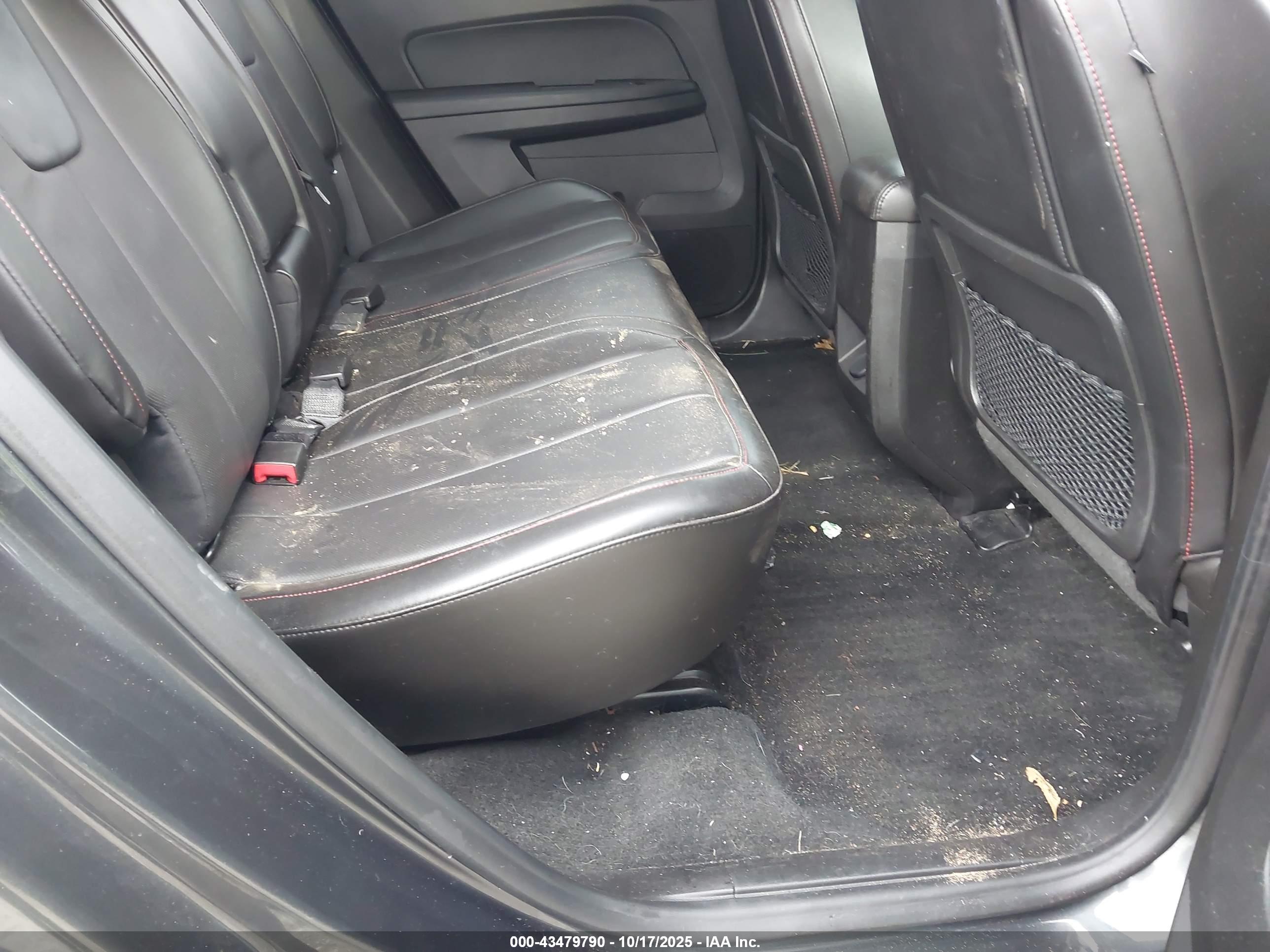 CHEVROLET EQUINOX image 8