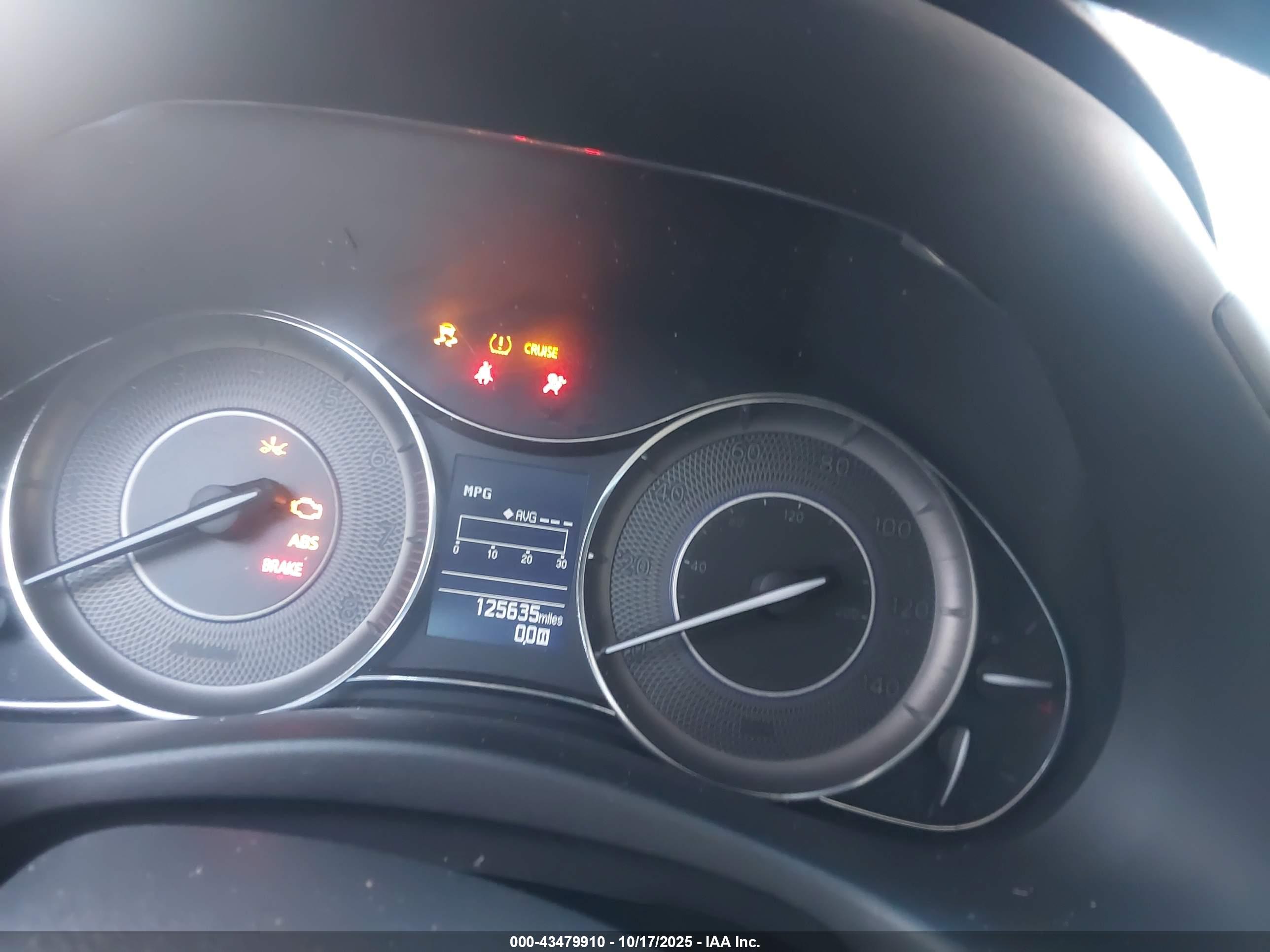 INFINITI QX80 image 7