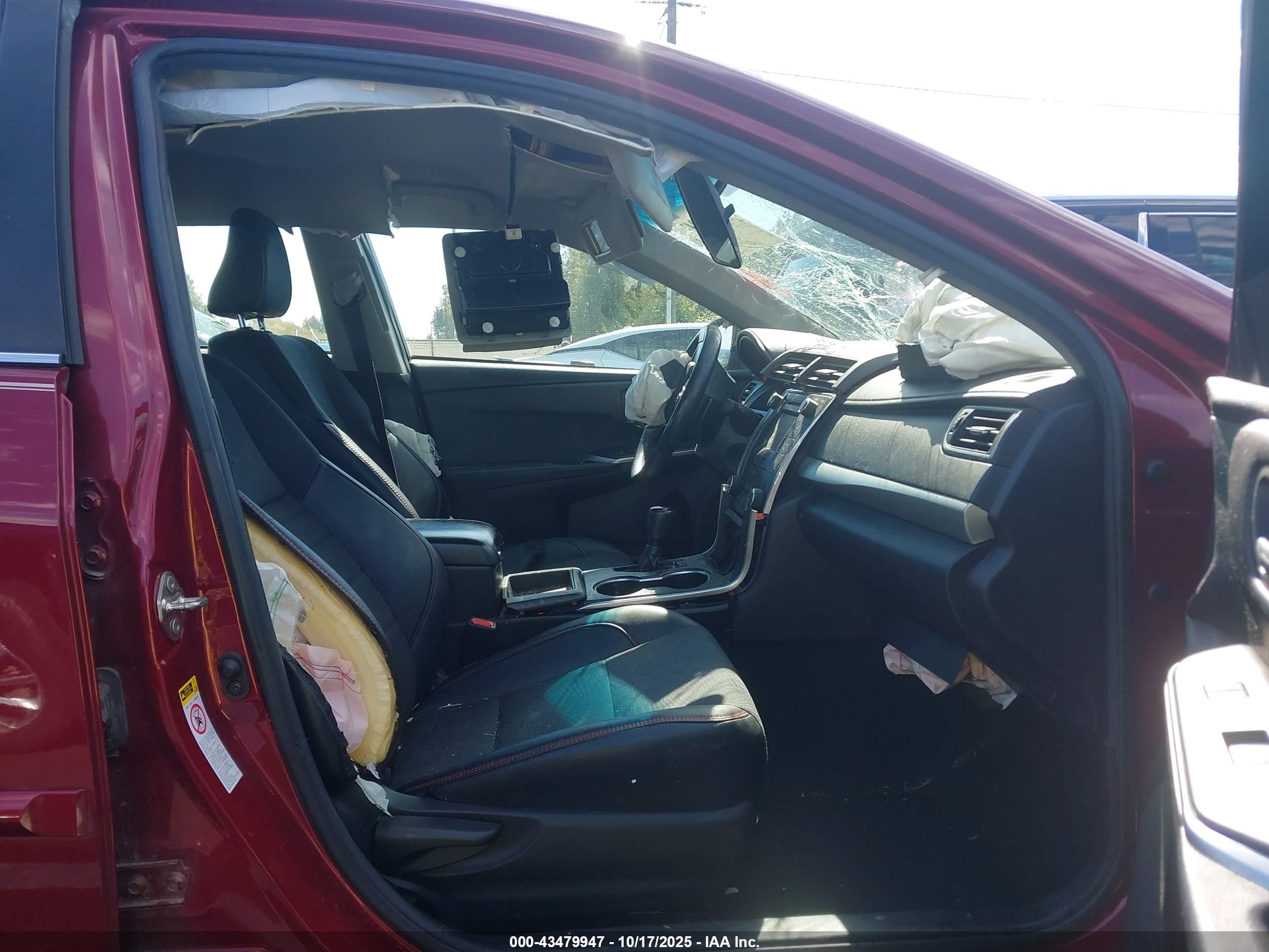 TOYOTA CAMRY image 5