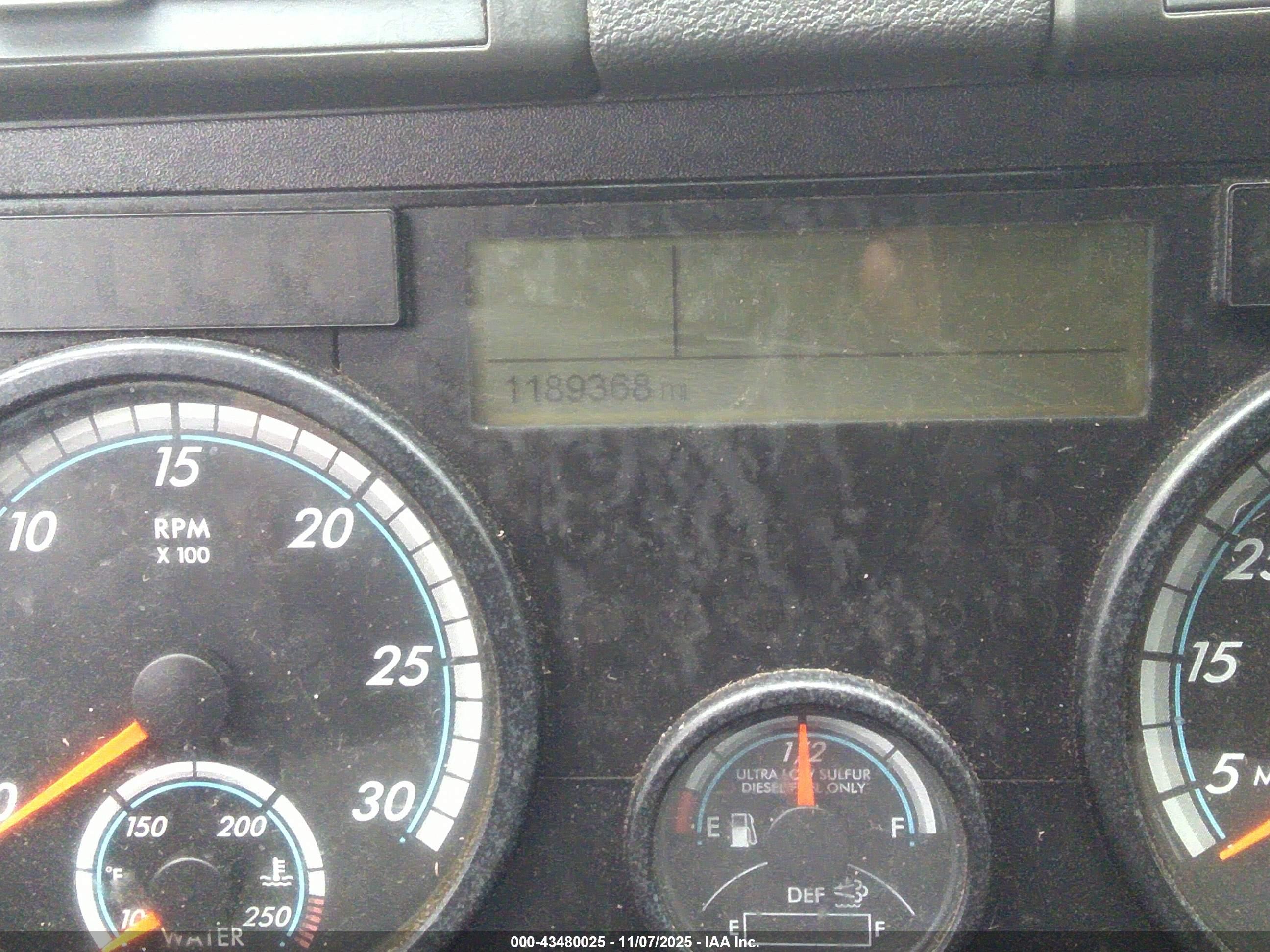 FREIGHTLINER CASCADIA image 6