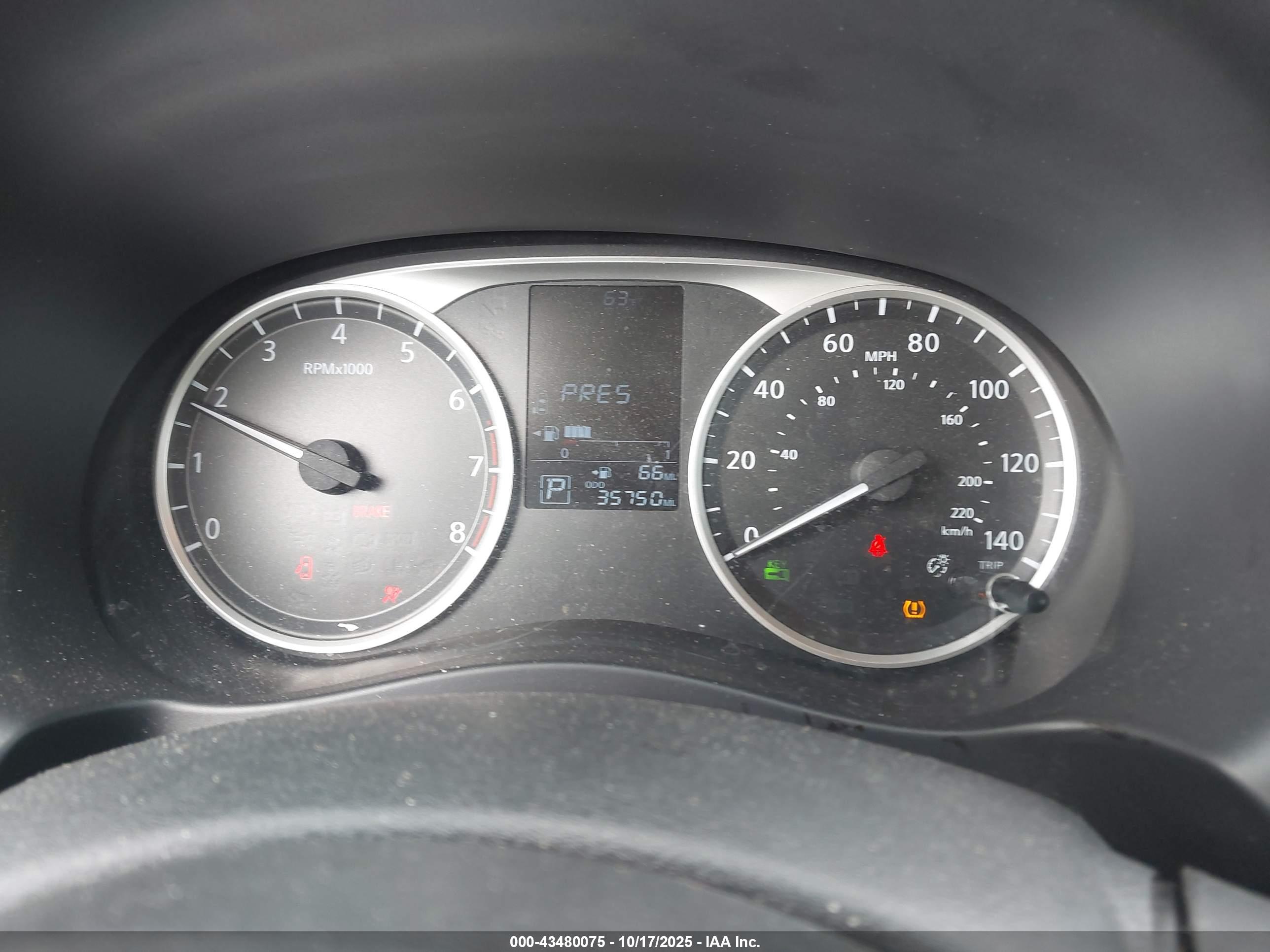 NISSAN KICKS image 7