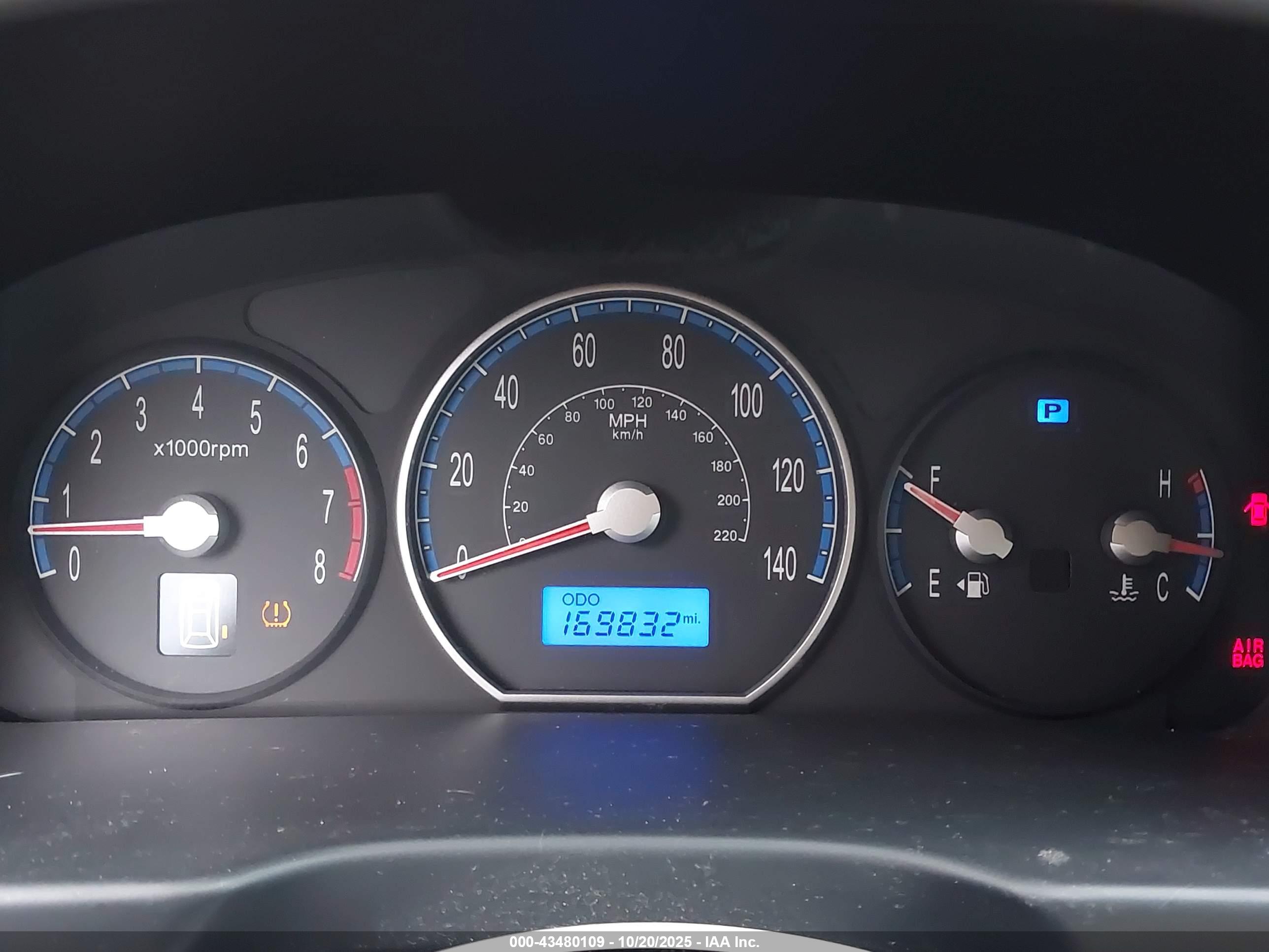 HYUNDAI SANTA image 7