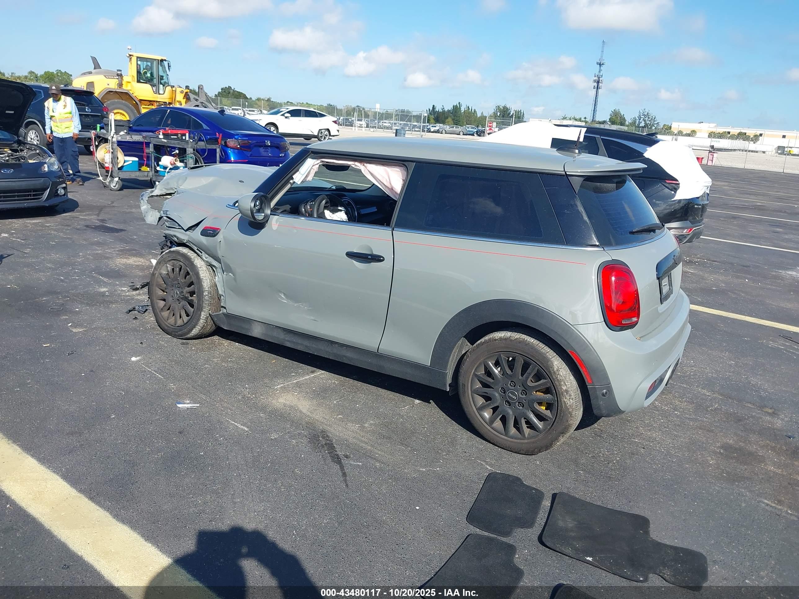 MINI HARDTOP image 3