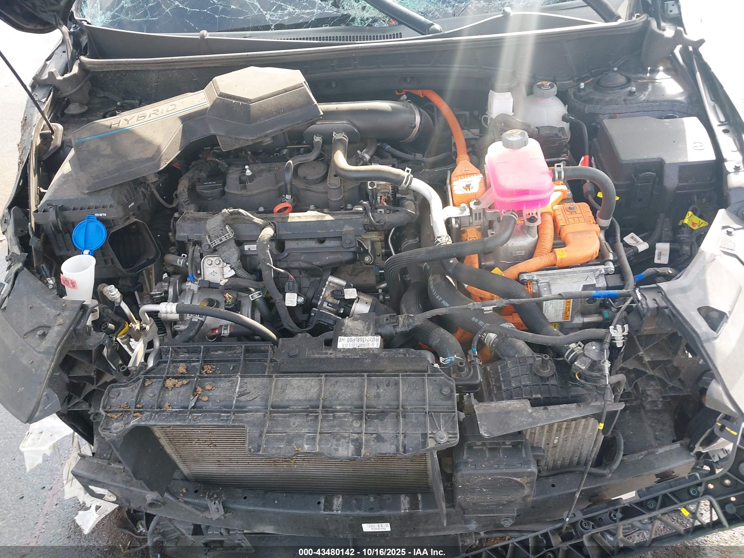 HYUNDAI TUCSON image 10