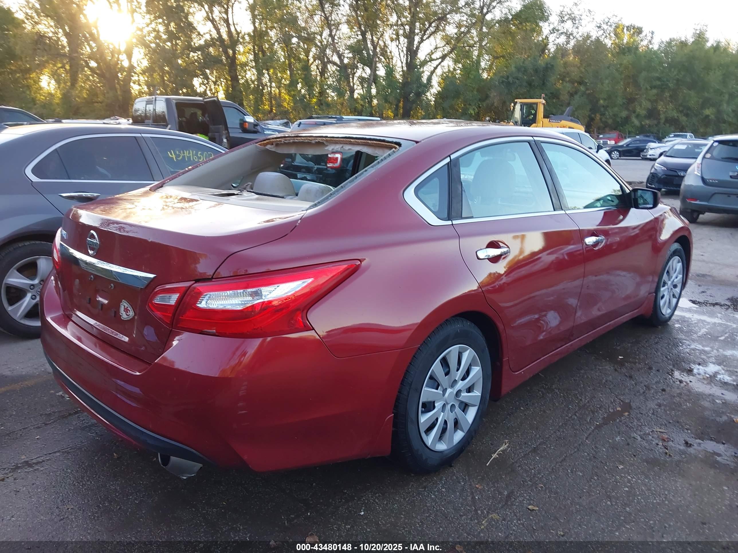 NISSAN ALTIMA image 4