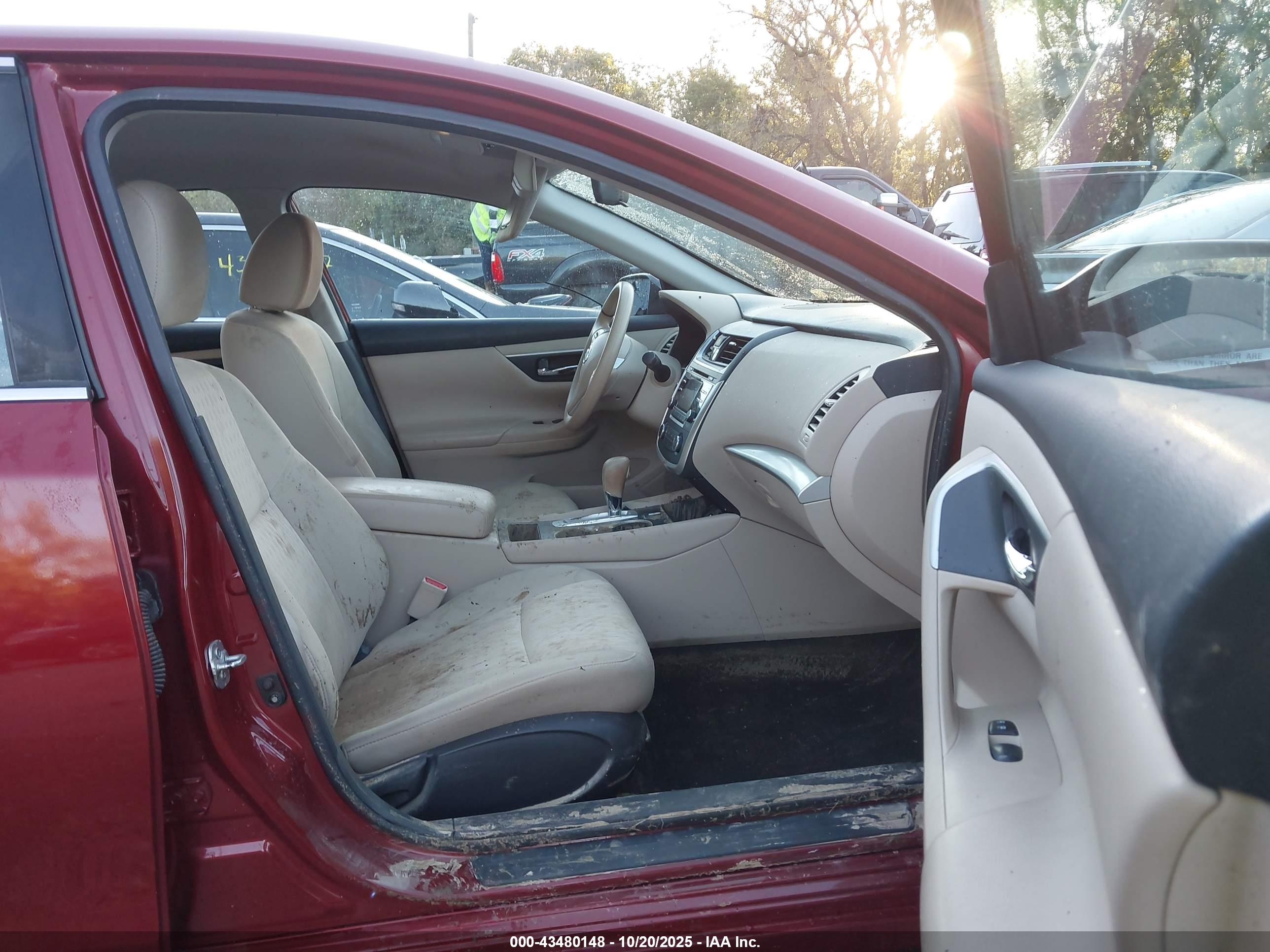 NISSAN ALTIMA image 5