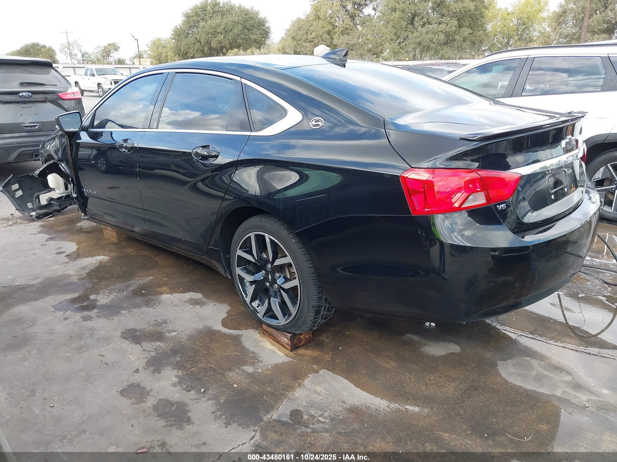 CHEVROLET IMPALA image 3
