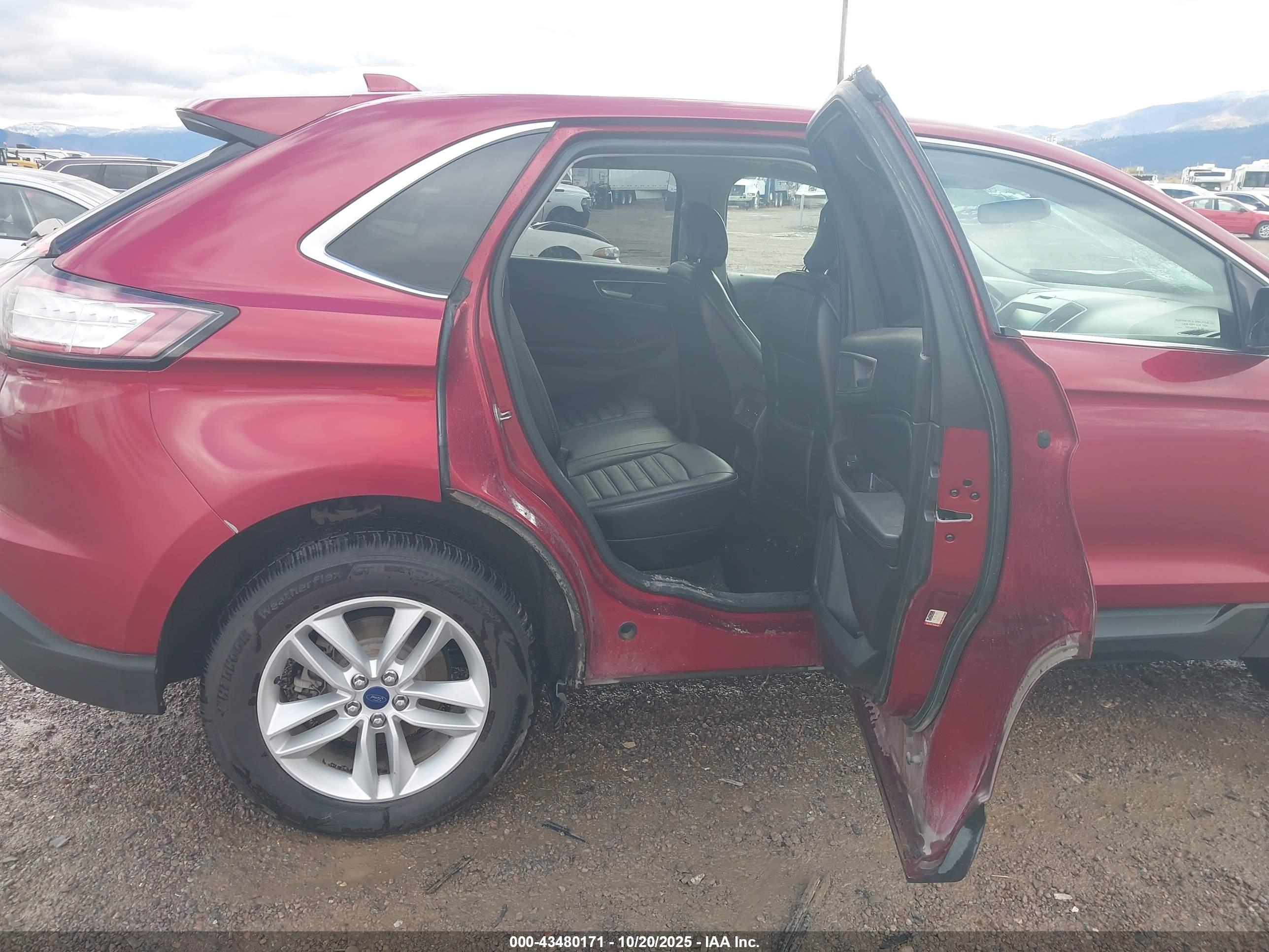 FORD EDGE image 8