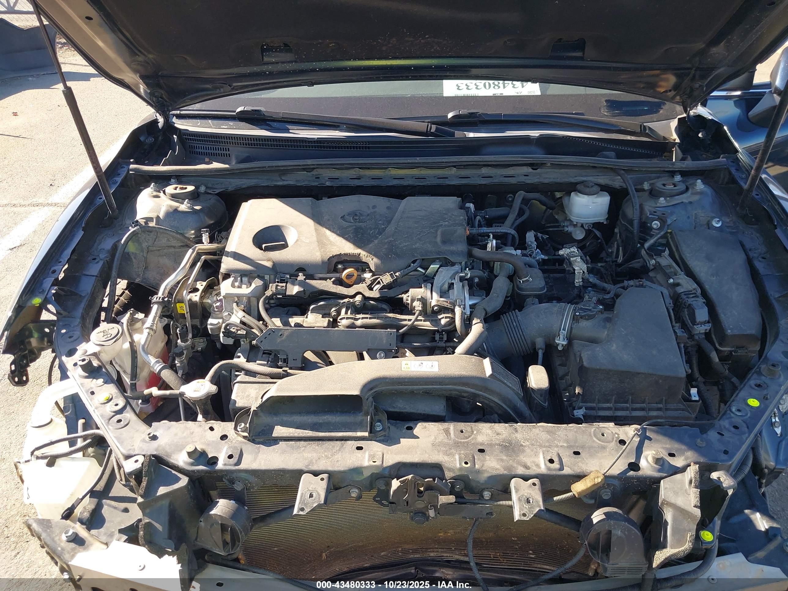 TOYOTA CAMRY image 10