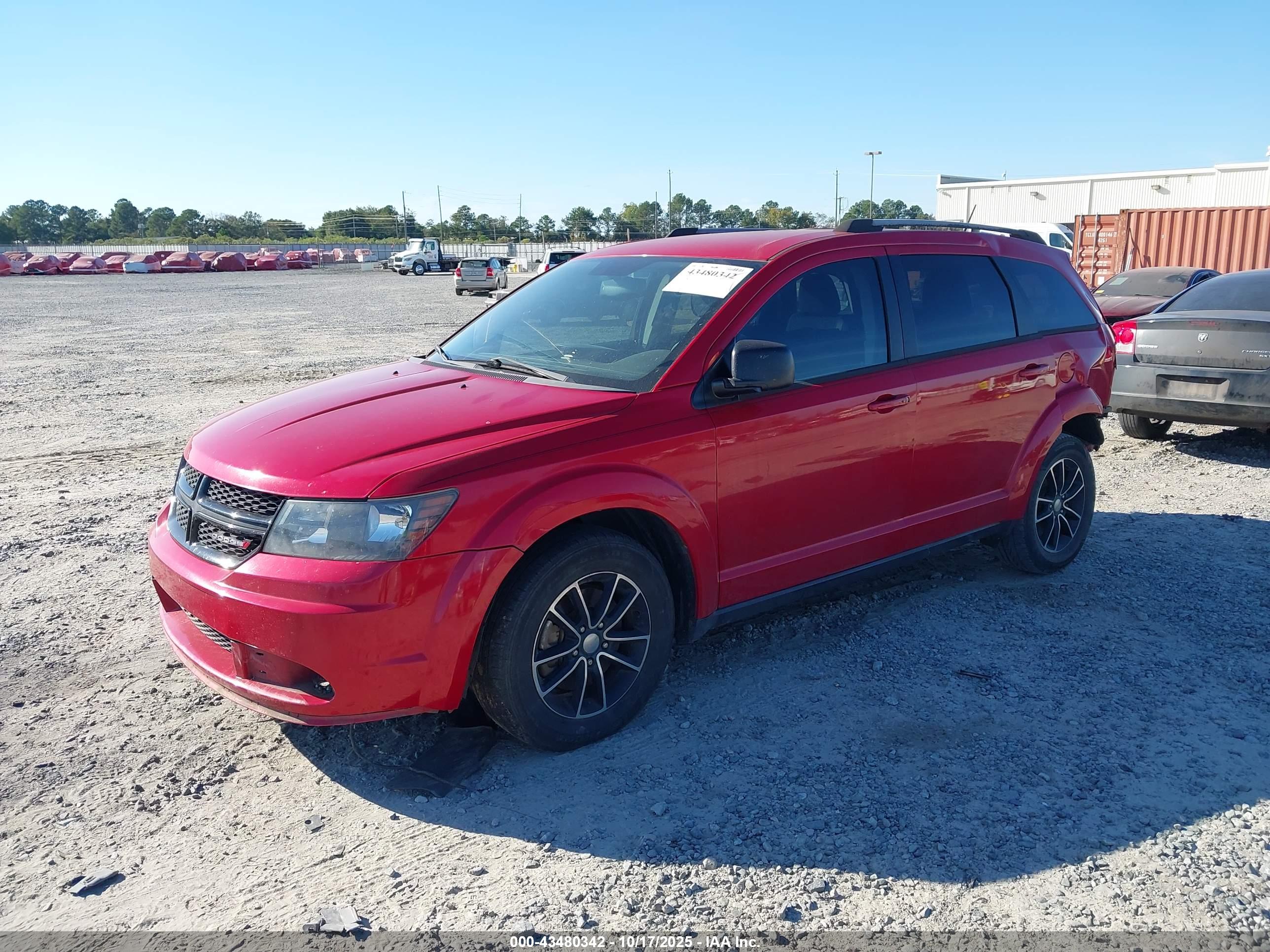 DODGE JOURNEY image 2