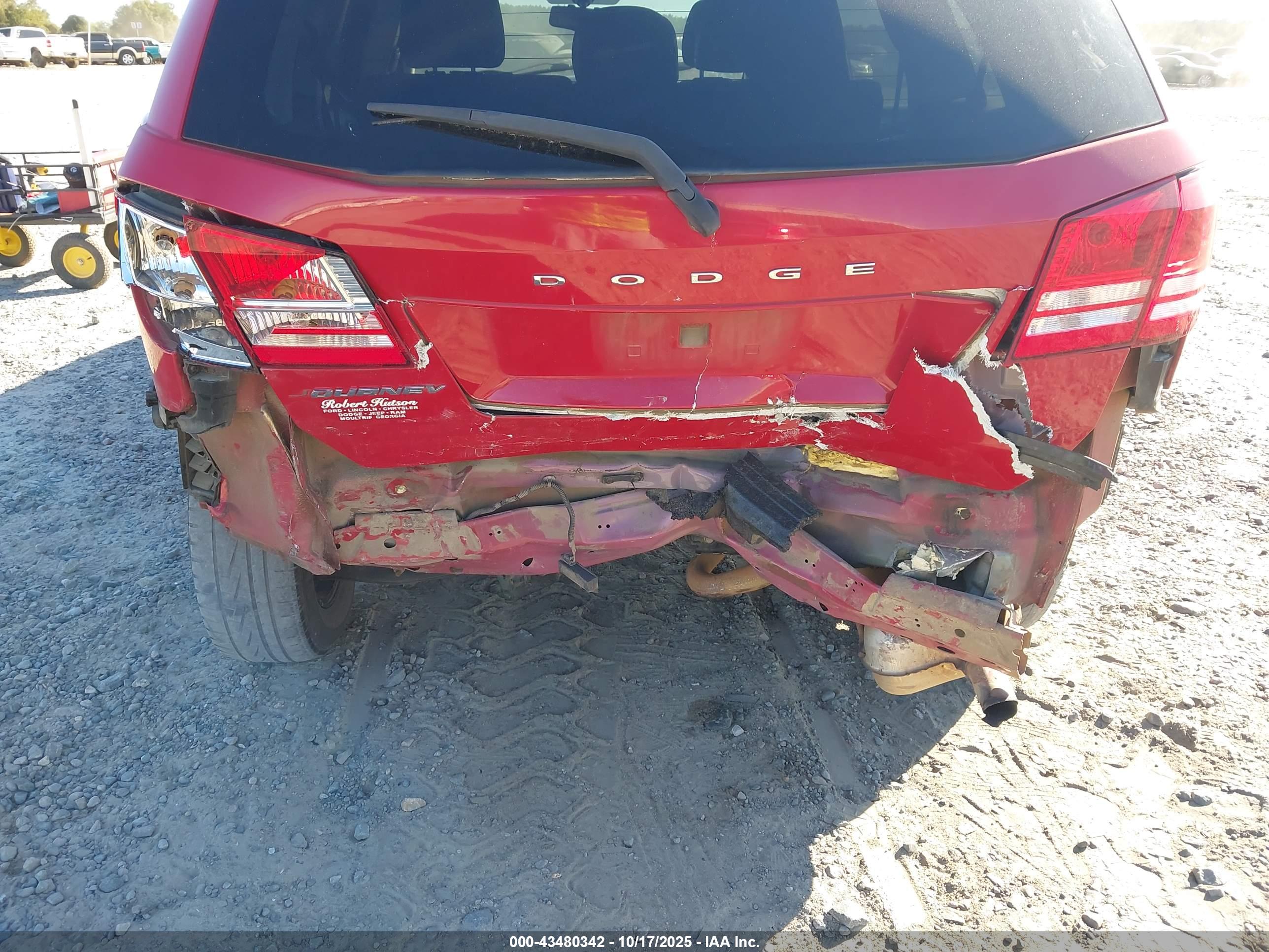 DODGE JOURNEY image 6