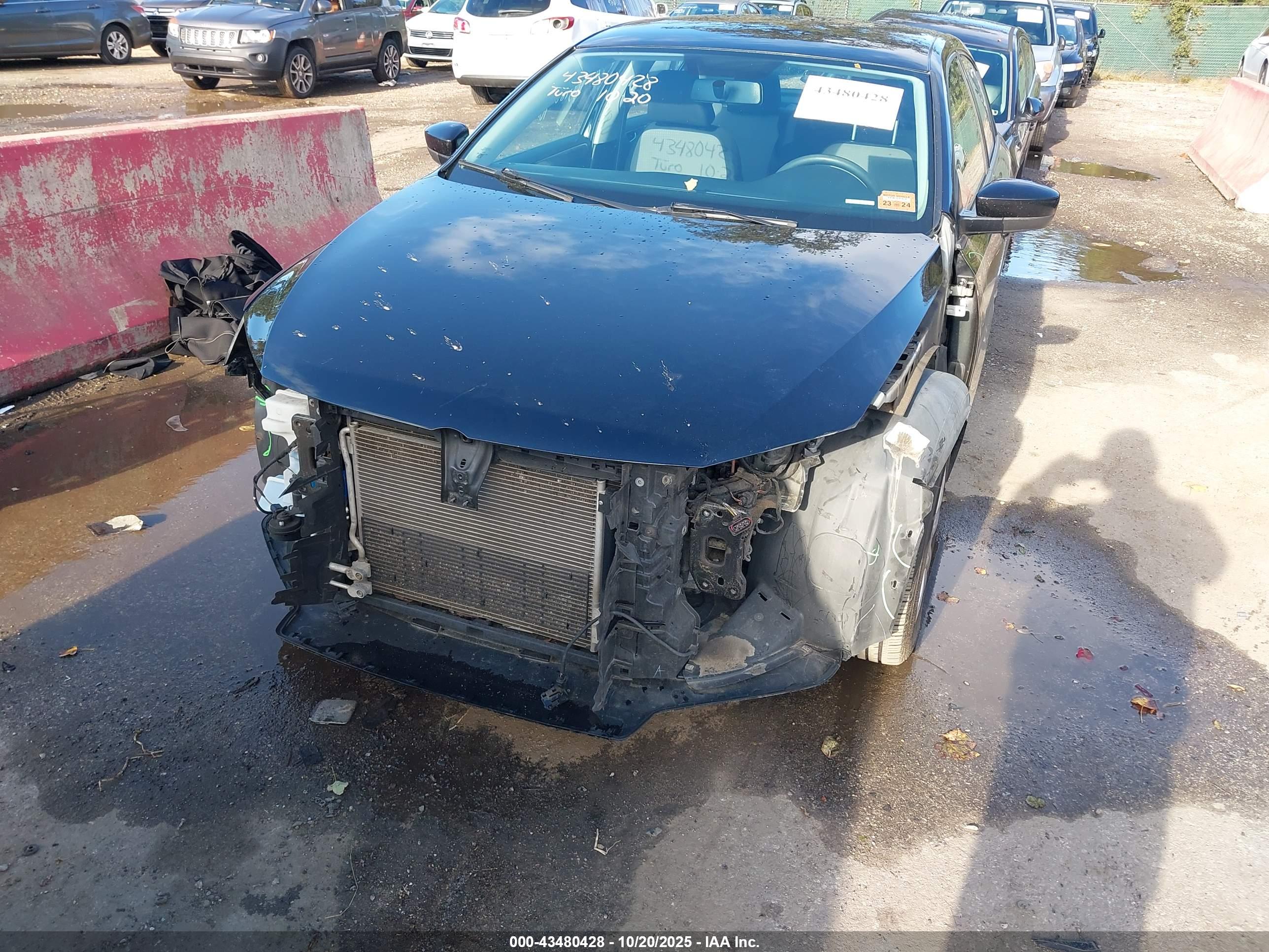 VOLKSWAGEN JETTA image 6
