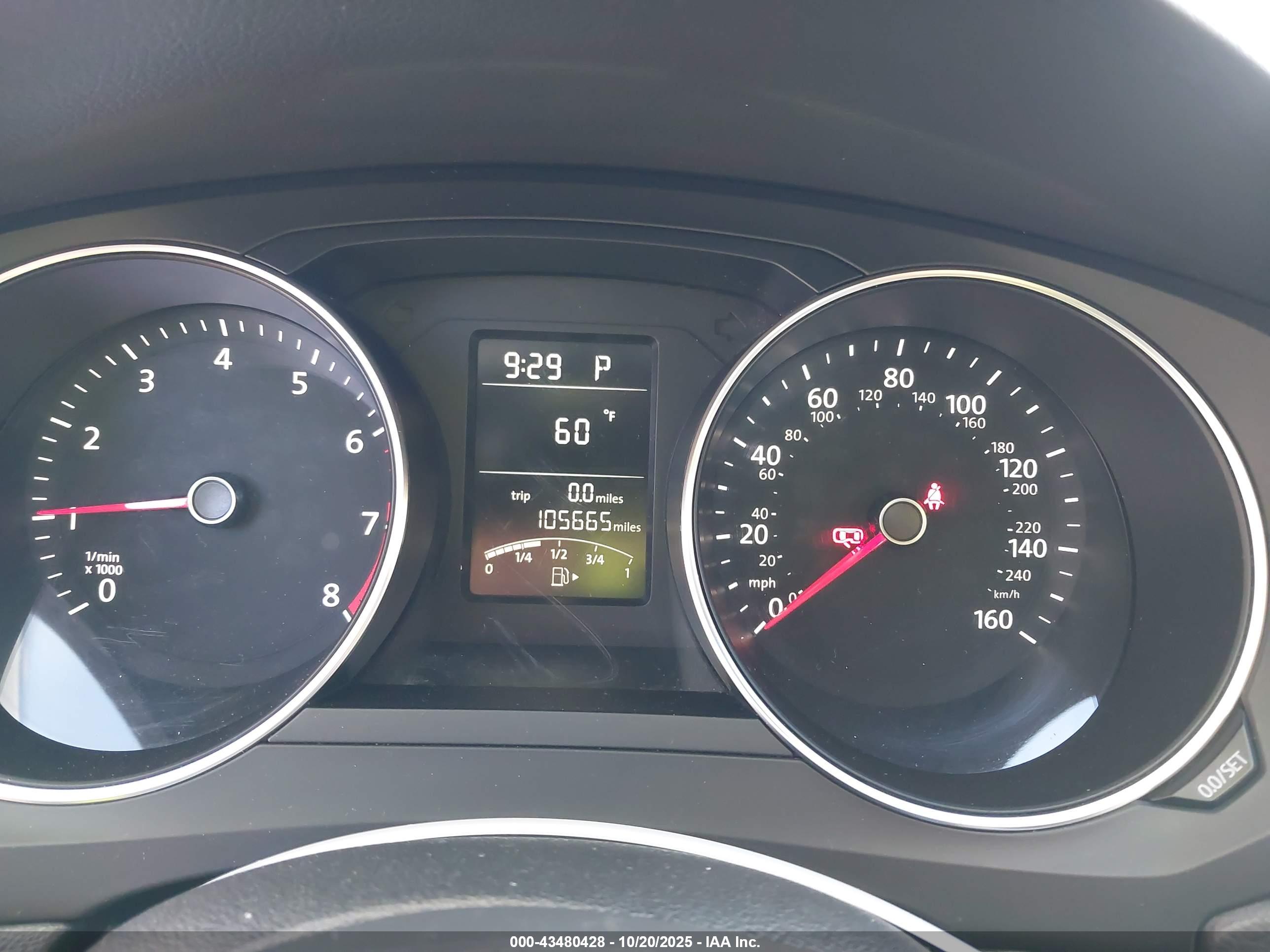 VOLKSWAGEN JETTA image 7
