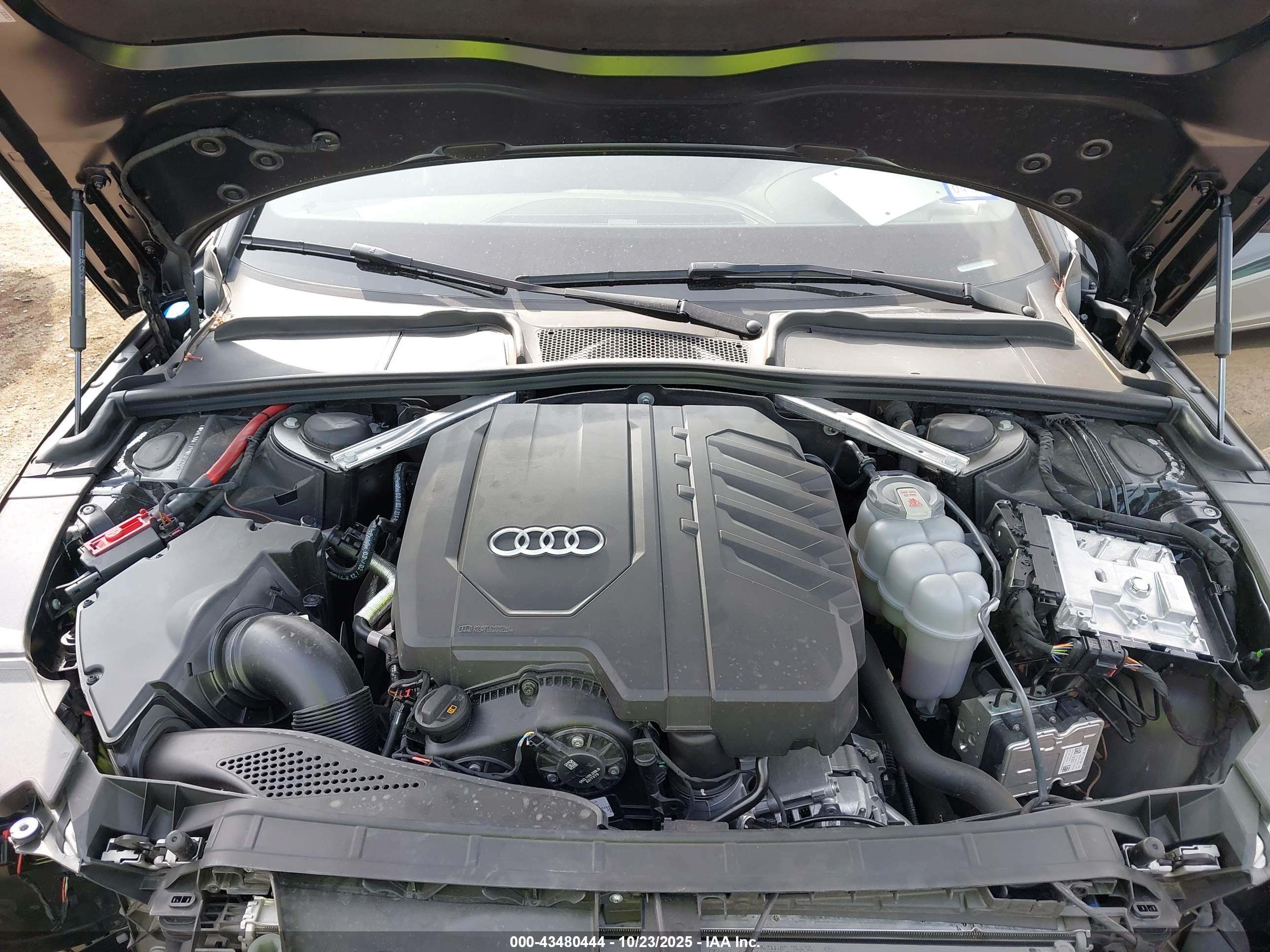 AUDI A4 image 10