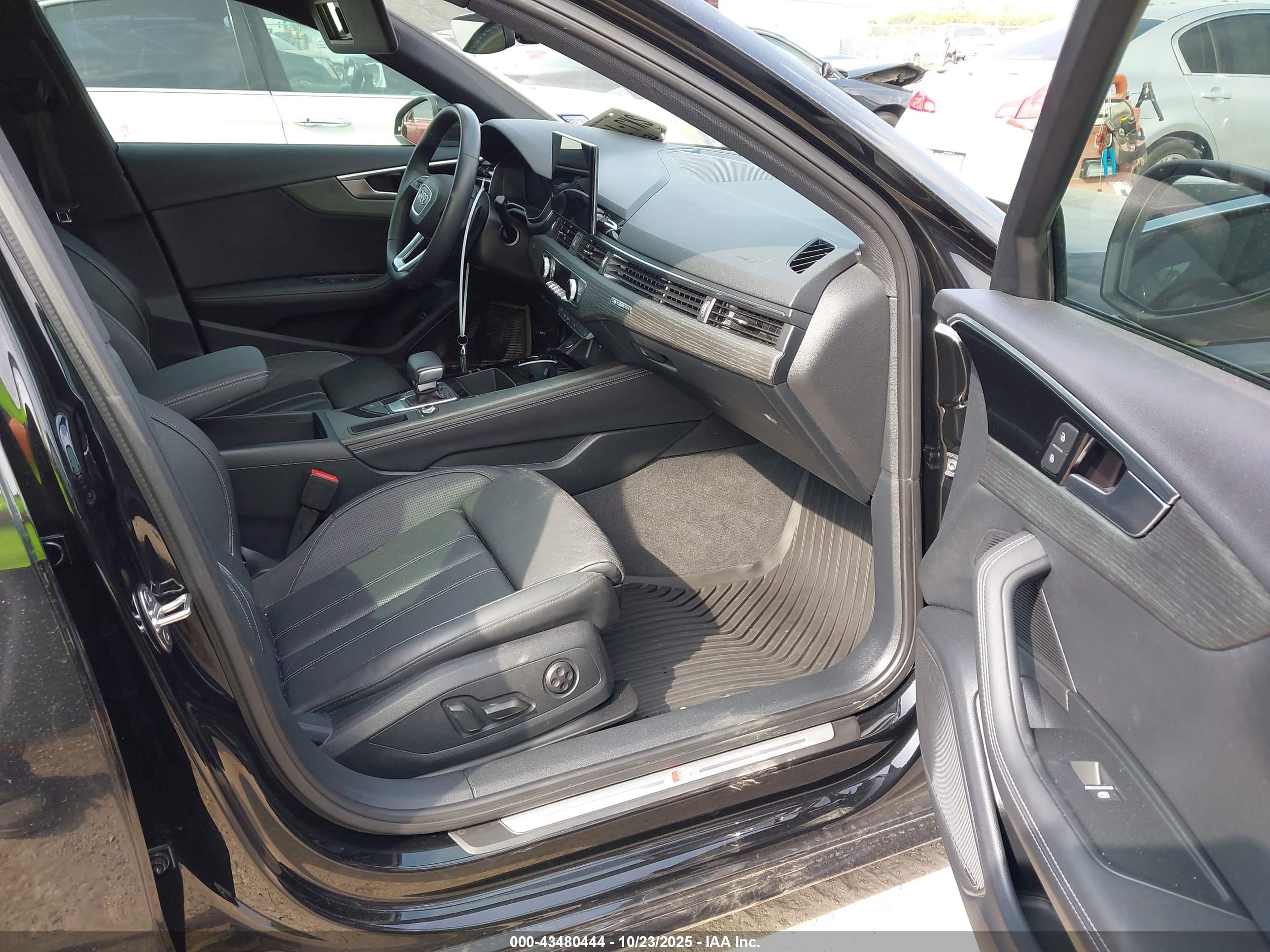 AUDI A4 image 5