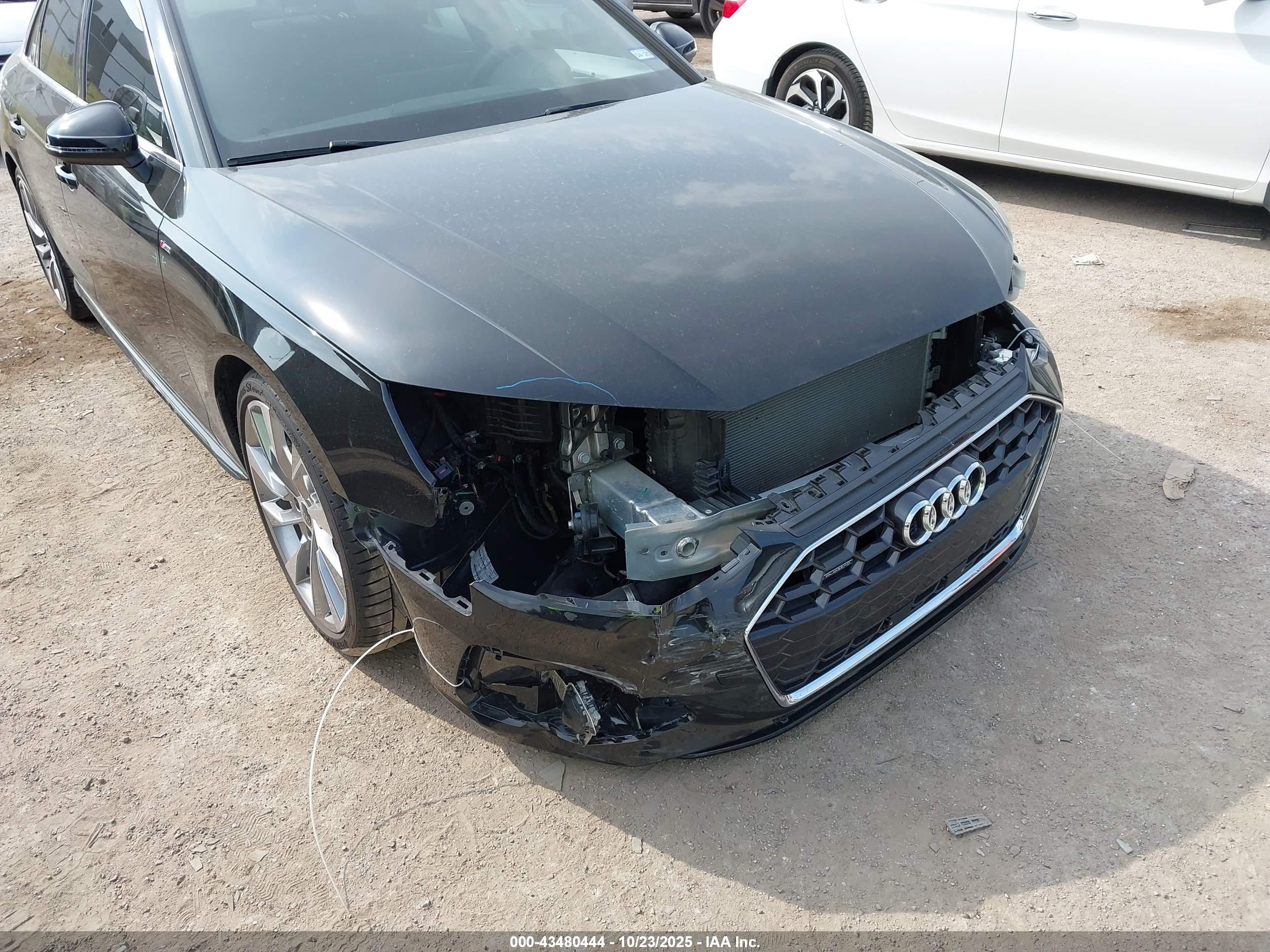 AUDI A4 image 6