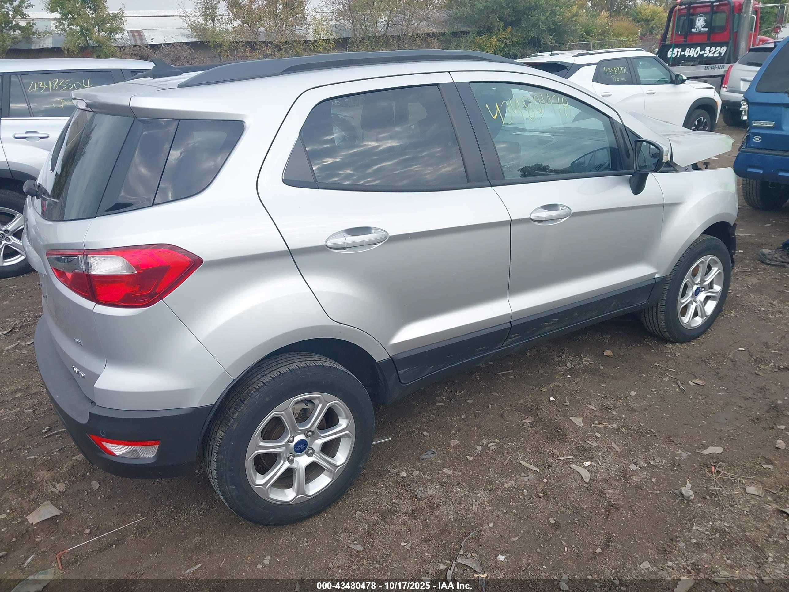 FORD ECOSPORT image 4