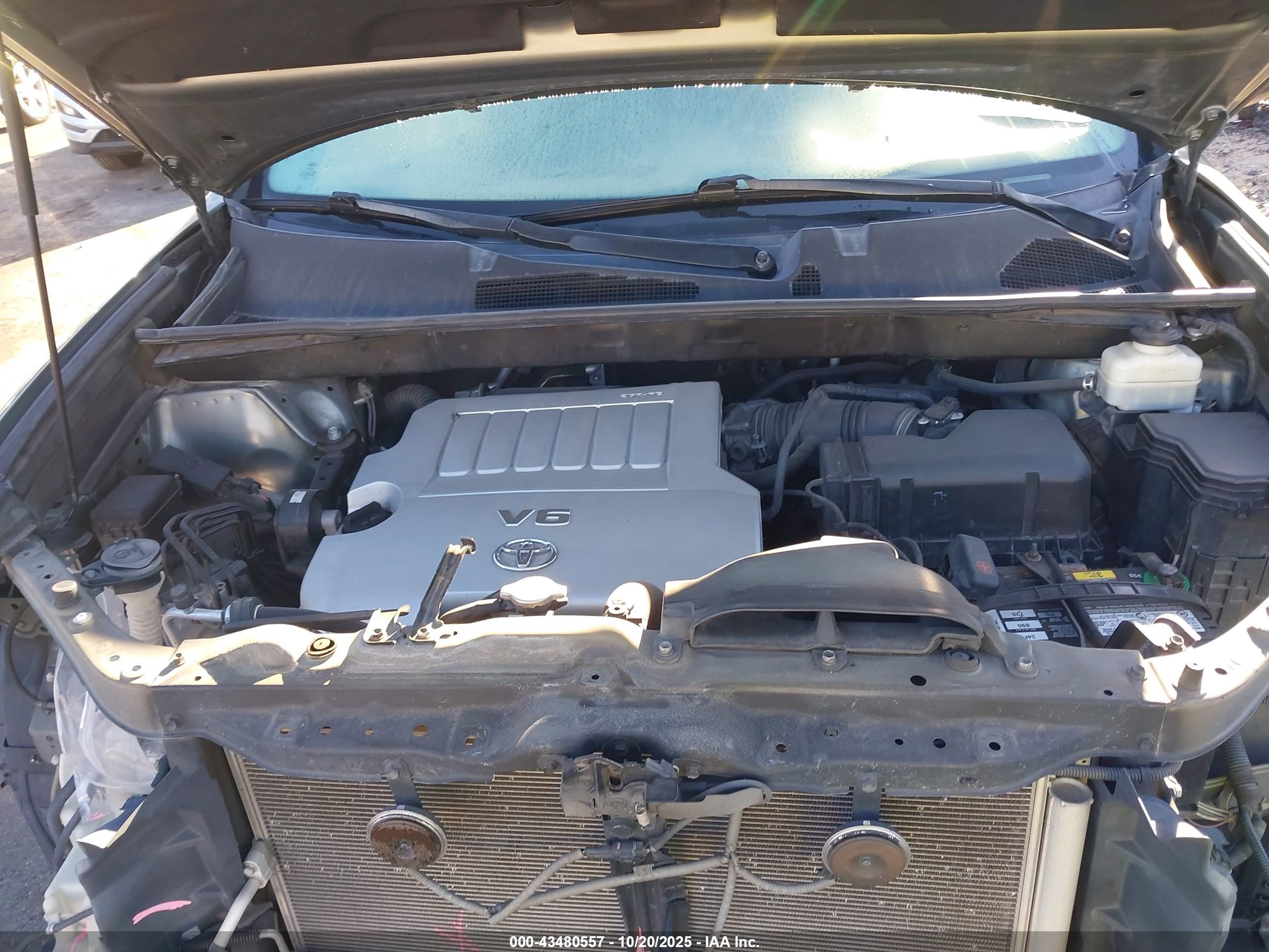 TOYOTA HIGHLANDER image 10