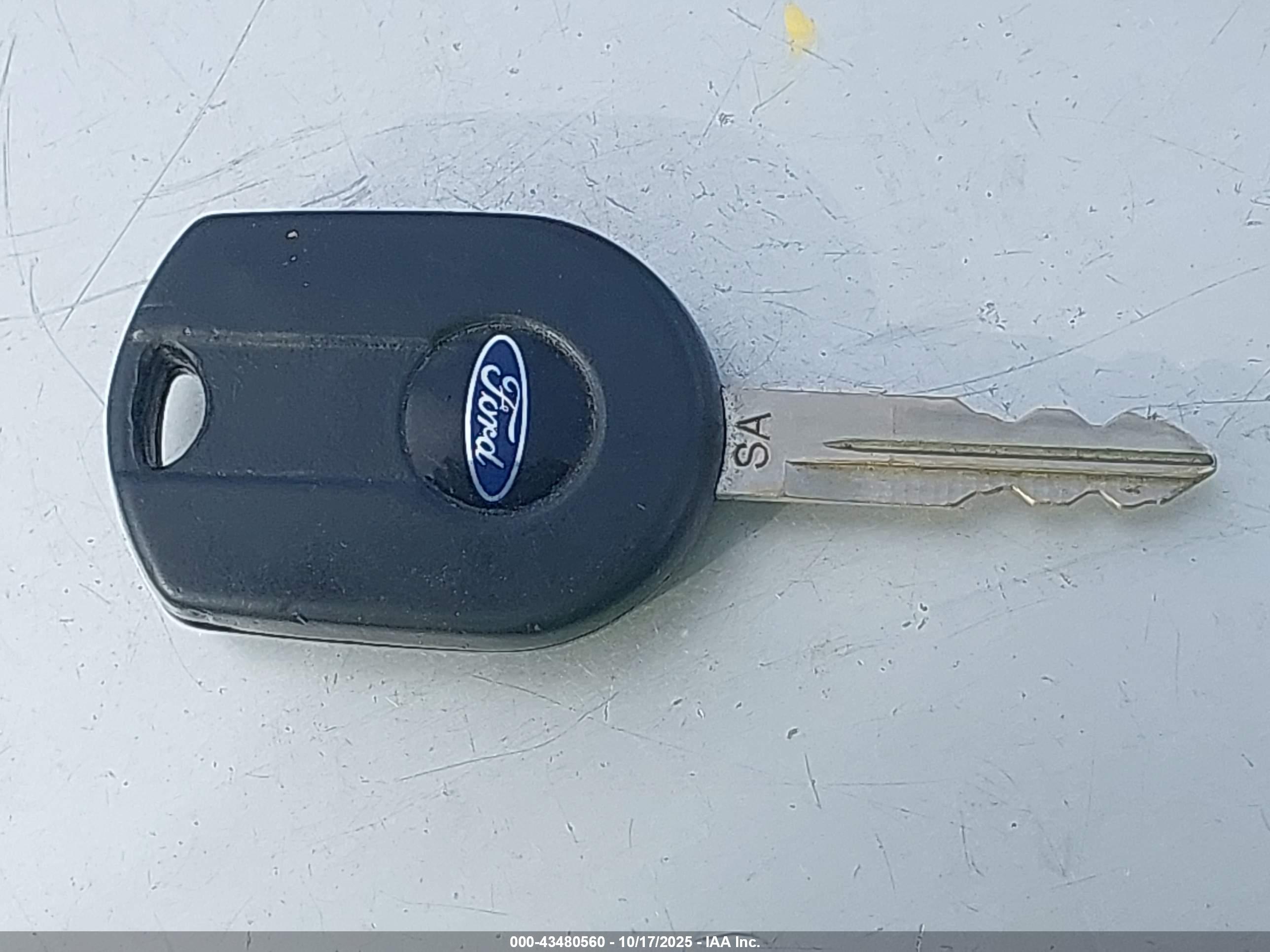 FORD EDGE image 11