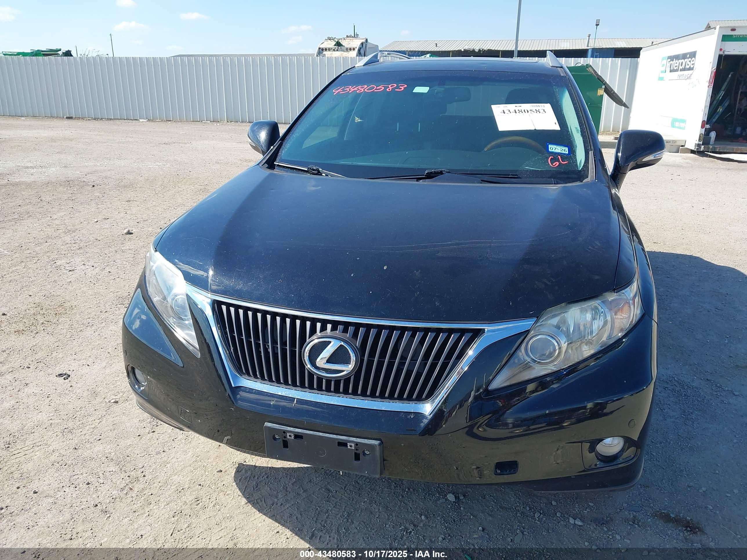 LEXUS RX image 6
