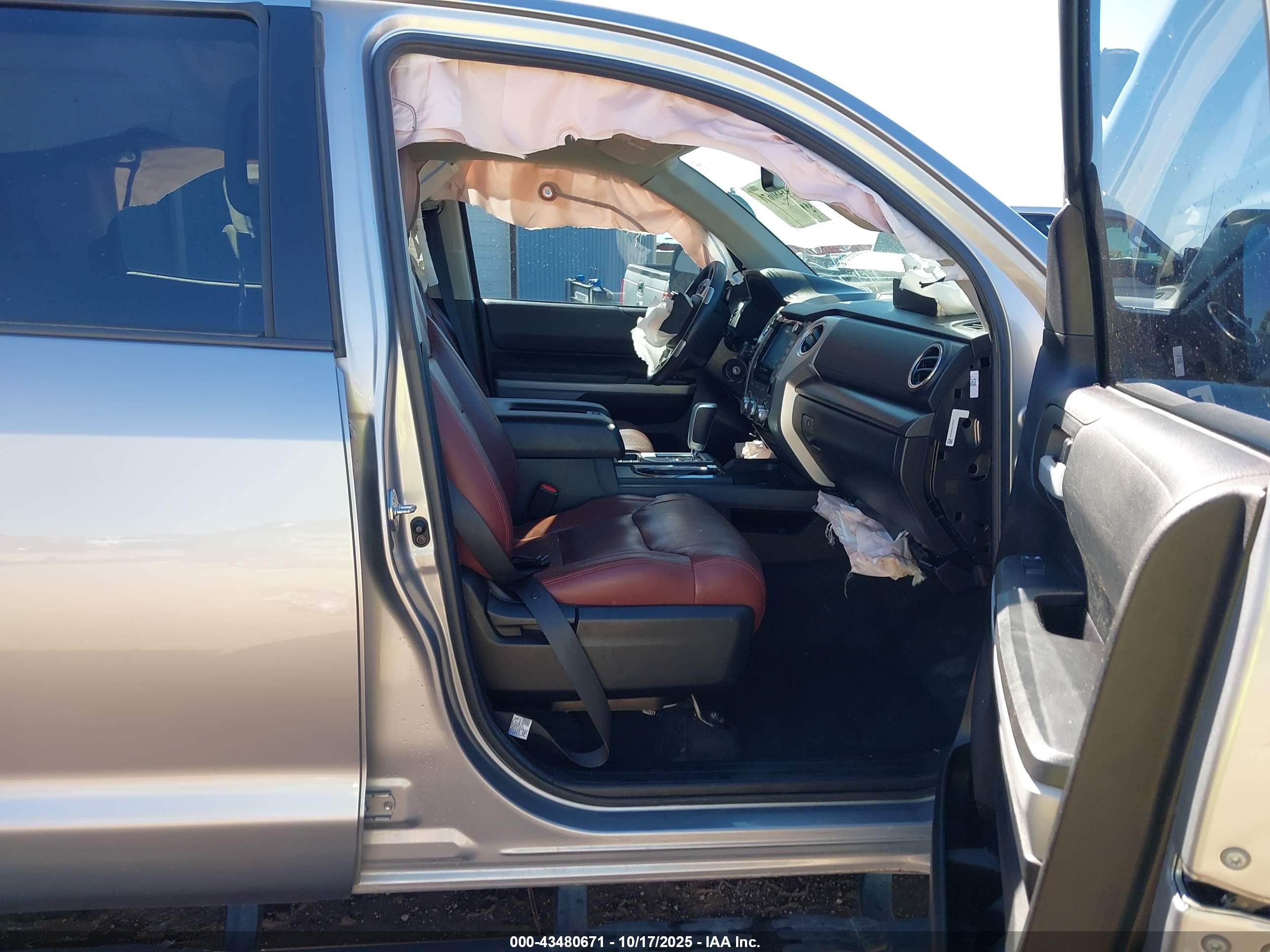 TOYOTA TUNDRA image 5