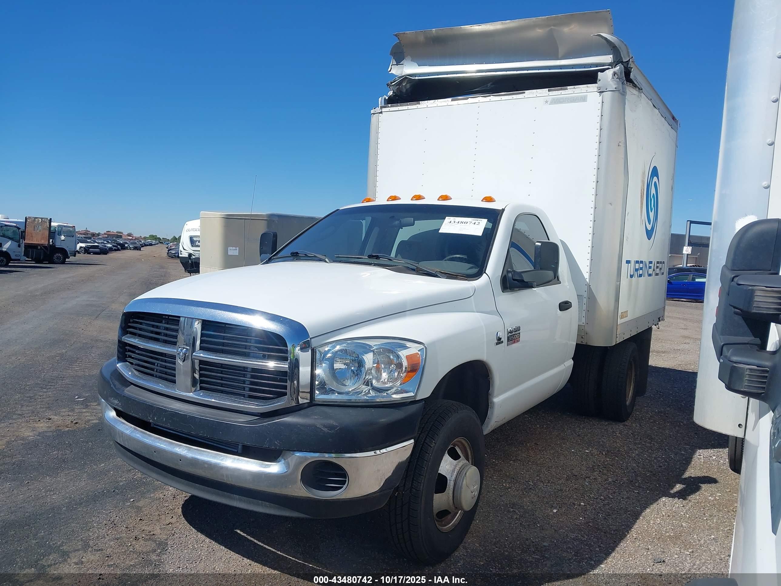 DODGE RAM image 2