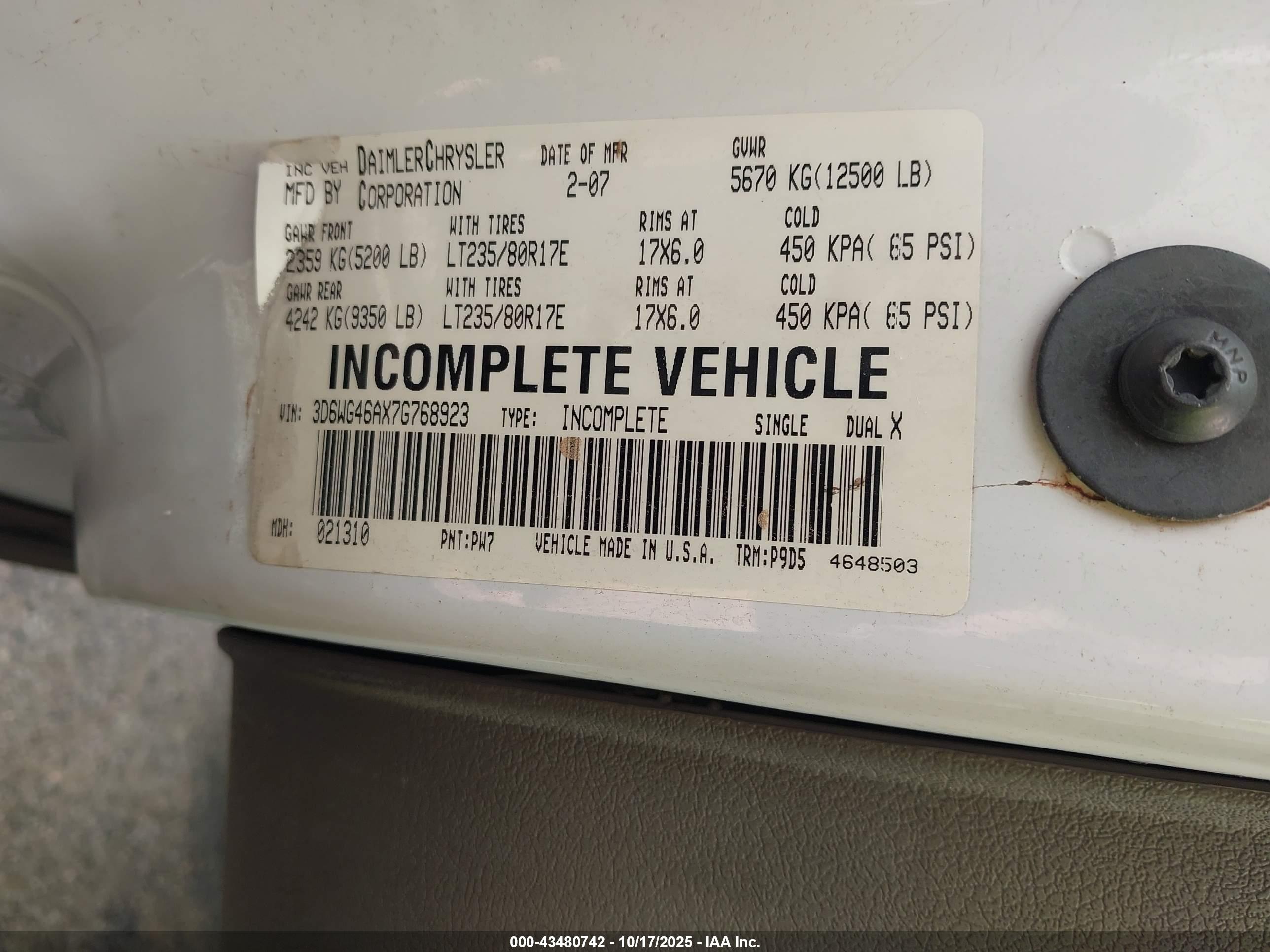 DODGE RAM image 9