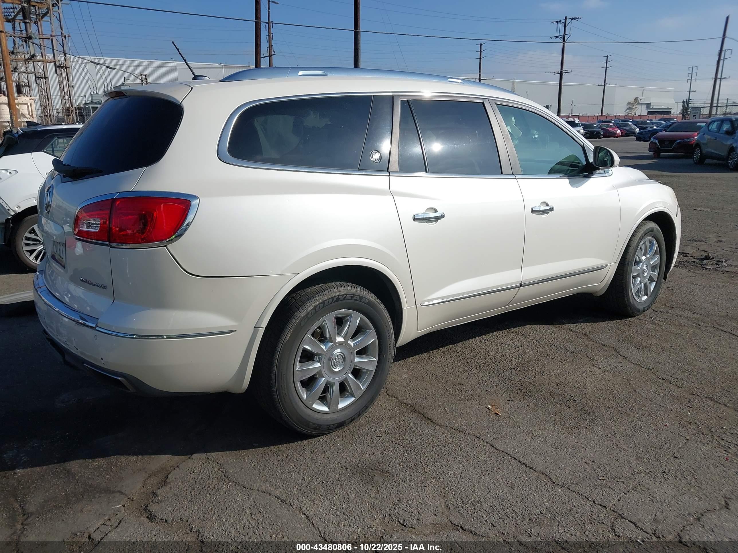 BUICK ENCLAVE image 4