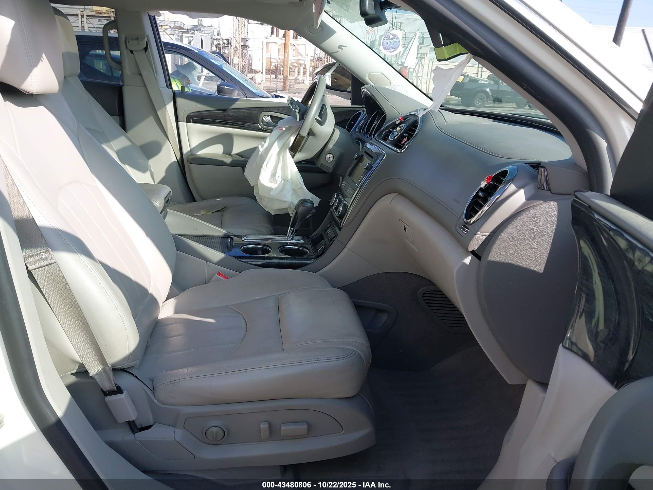 BUICK ENCLAVE image 5