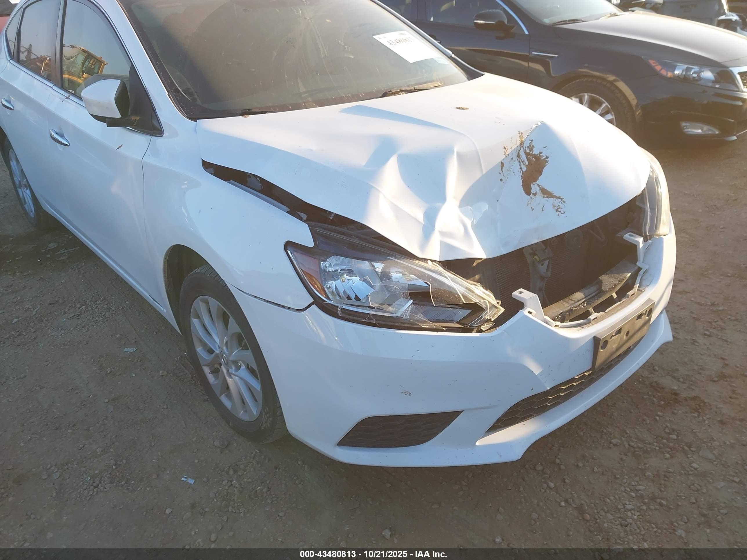 NISSAN SENTRA image 6