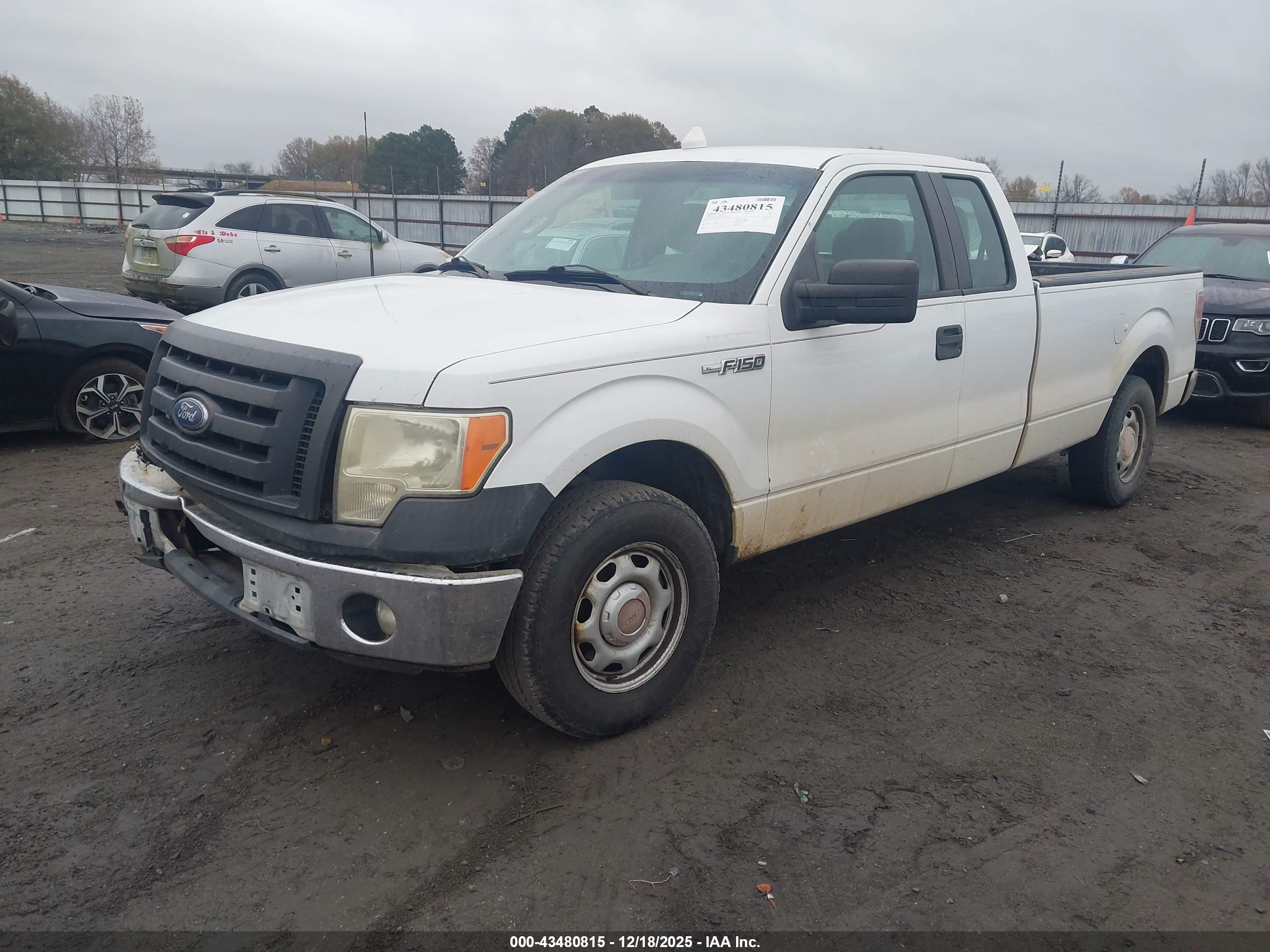 FORD F-150 image 2
