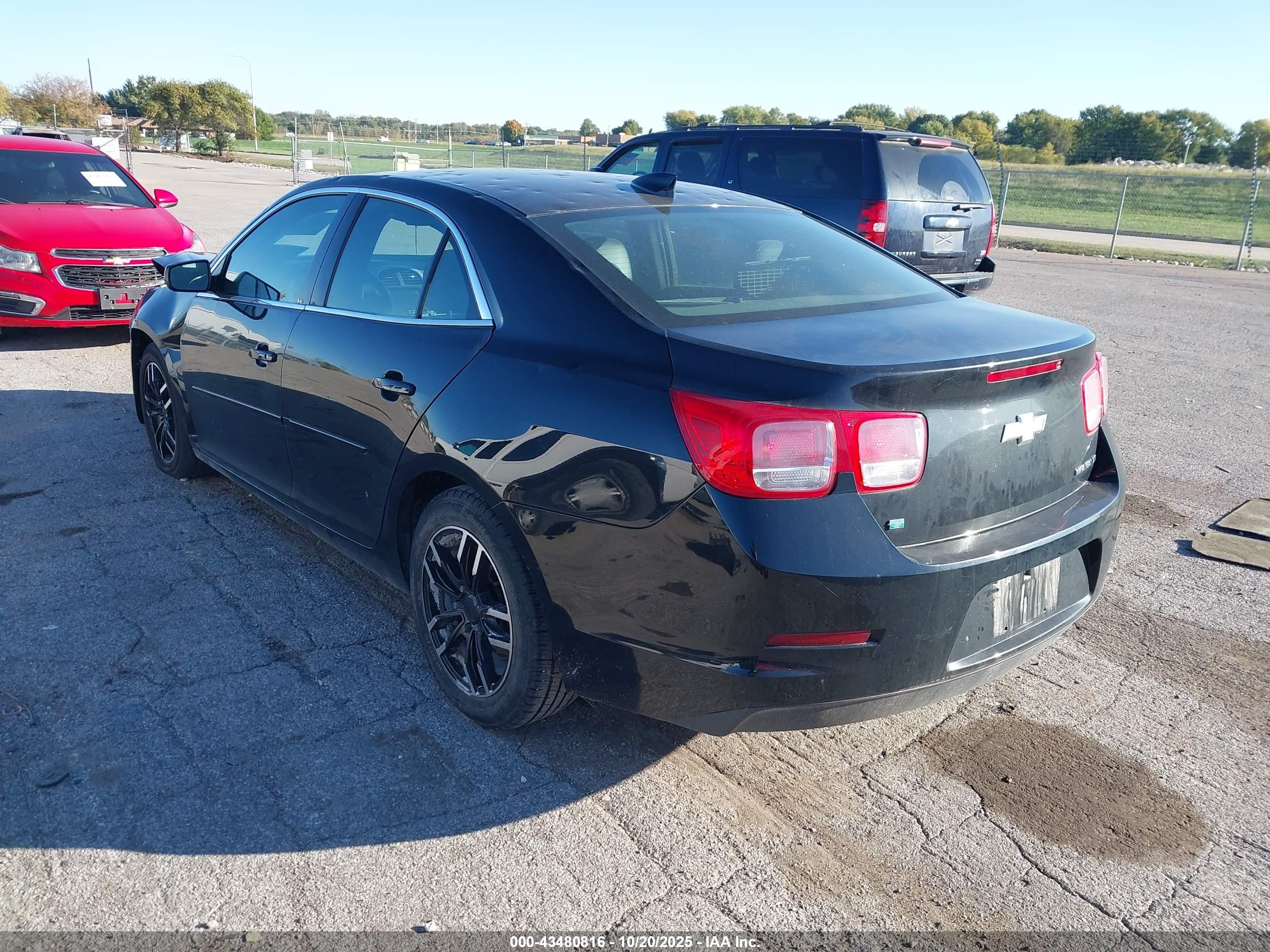 CHEVROLET MALIBU image 3