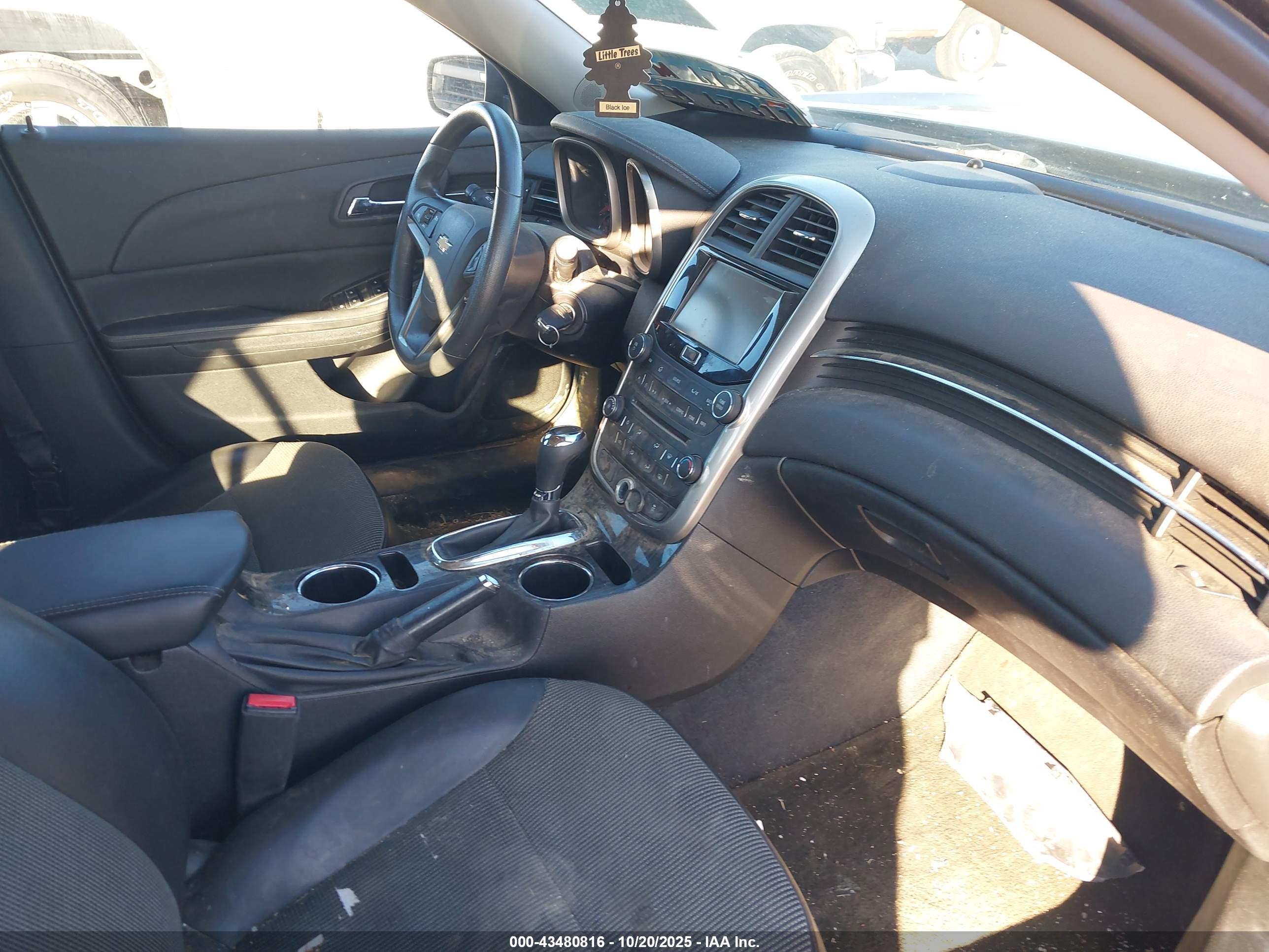 CHEVROLET MALIBU image 5