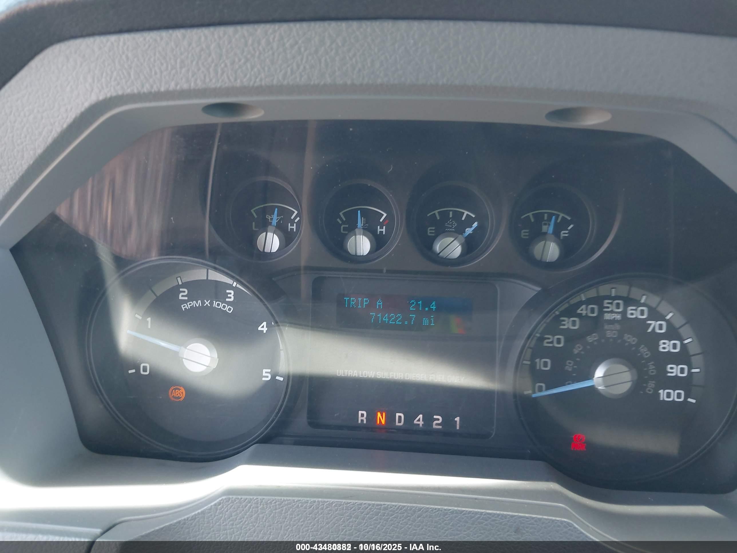 FORD F-650 image 6