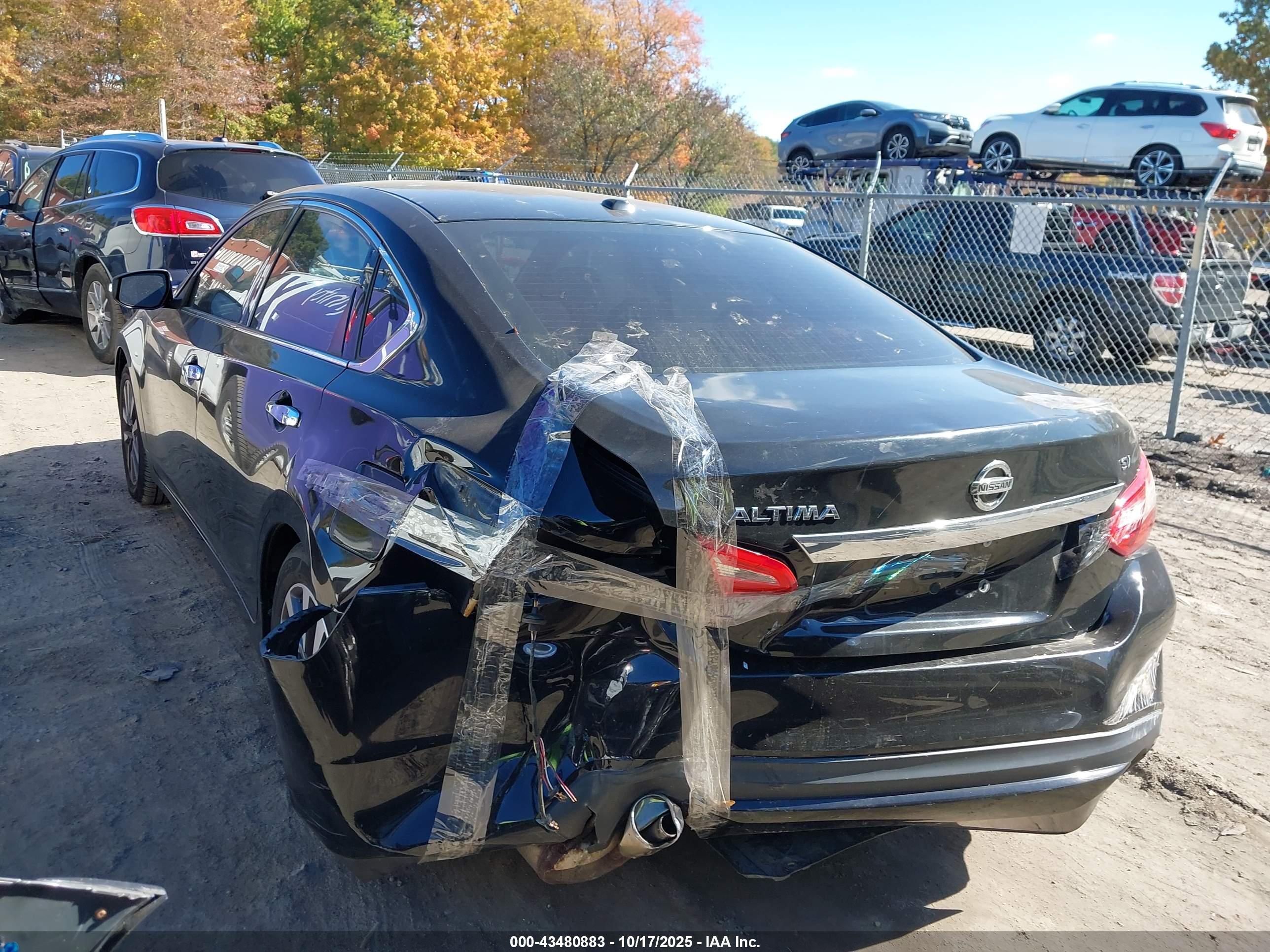 NISSAN ALTIMA image 3