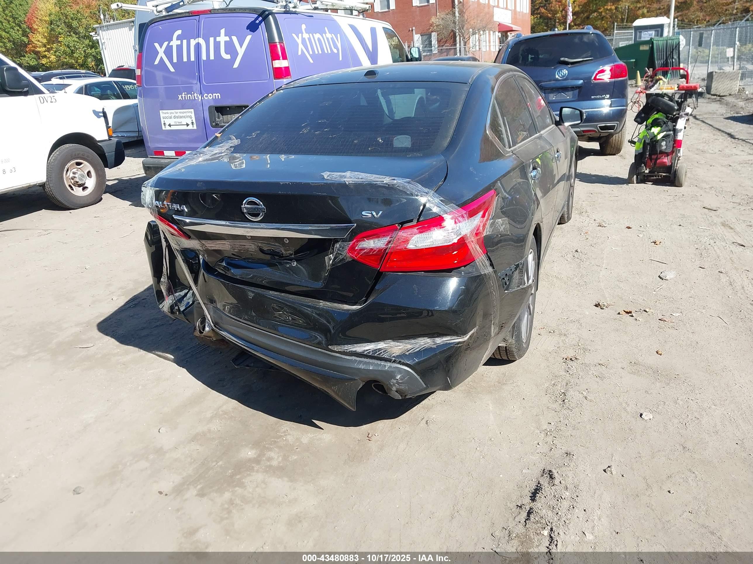 NISSAN ALTIMA image 6