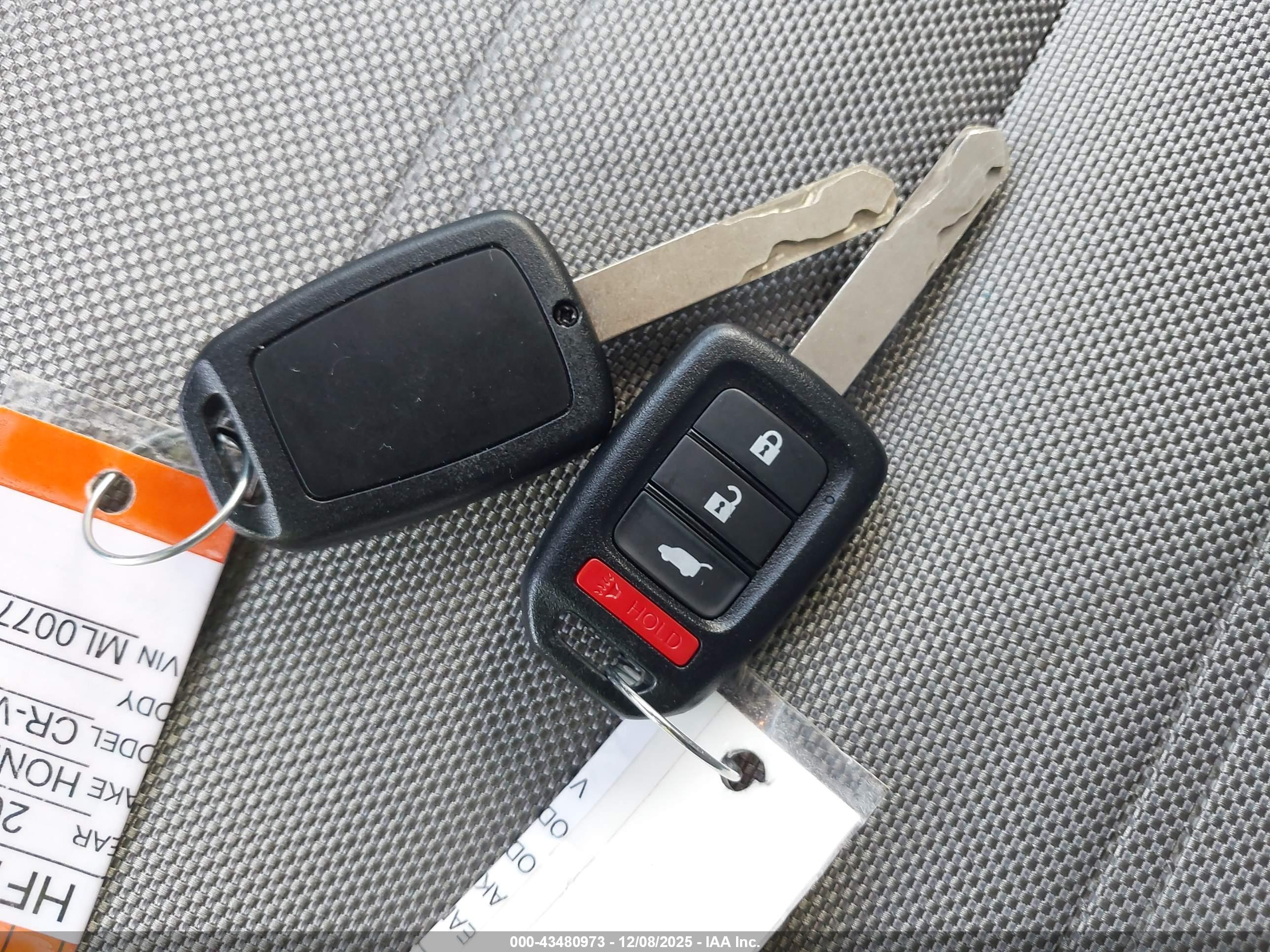 HONDA CR-V image 11