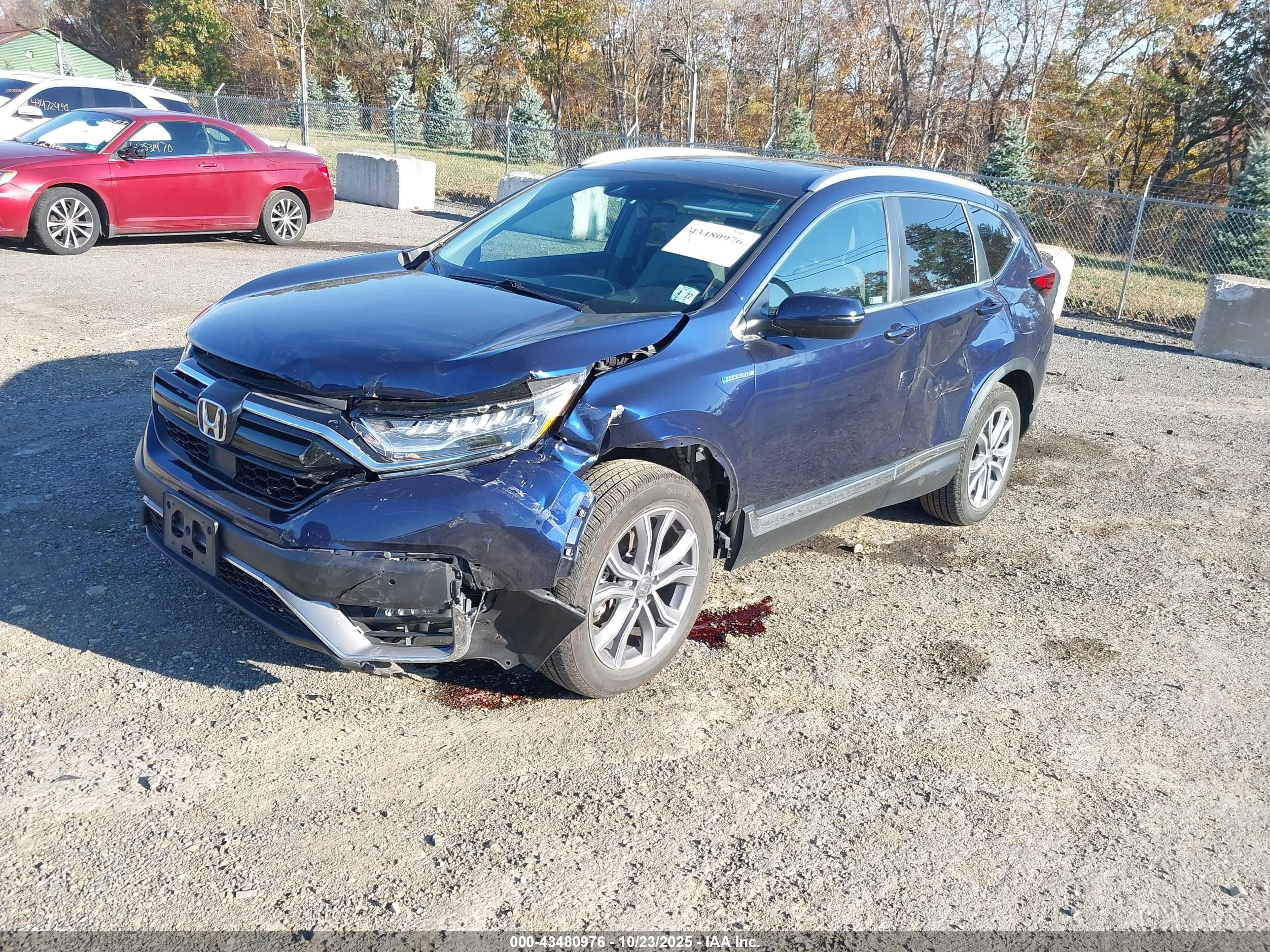 HONDA CR-V image 2