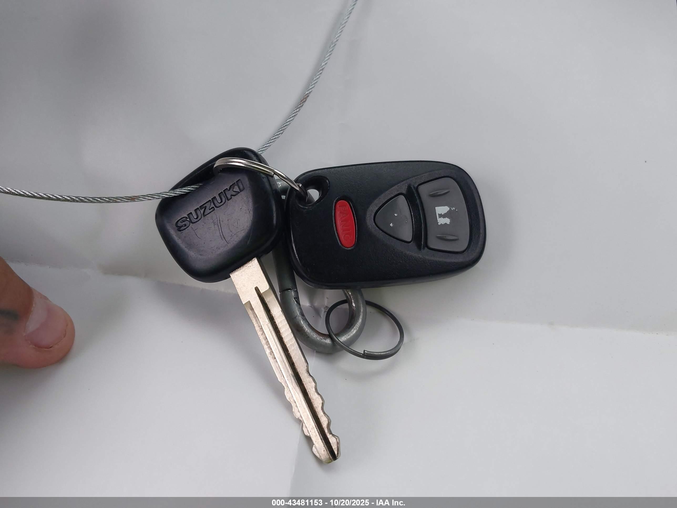 SUZUKI GRAND image 11