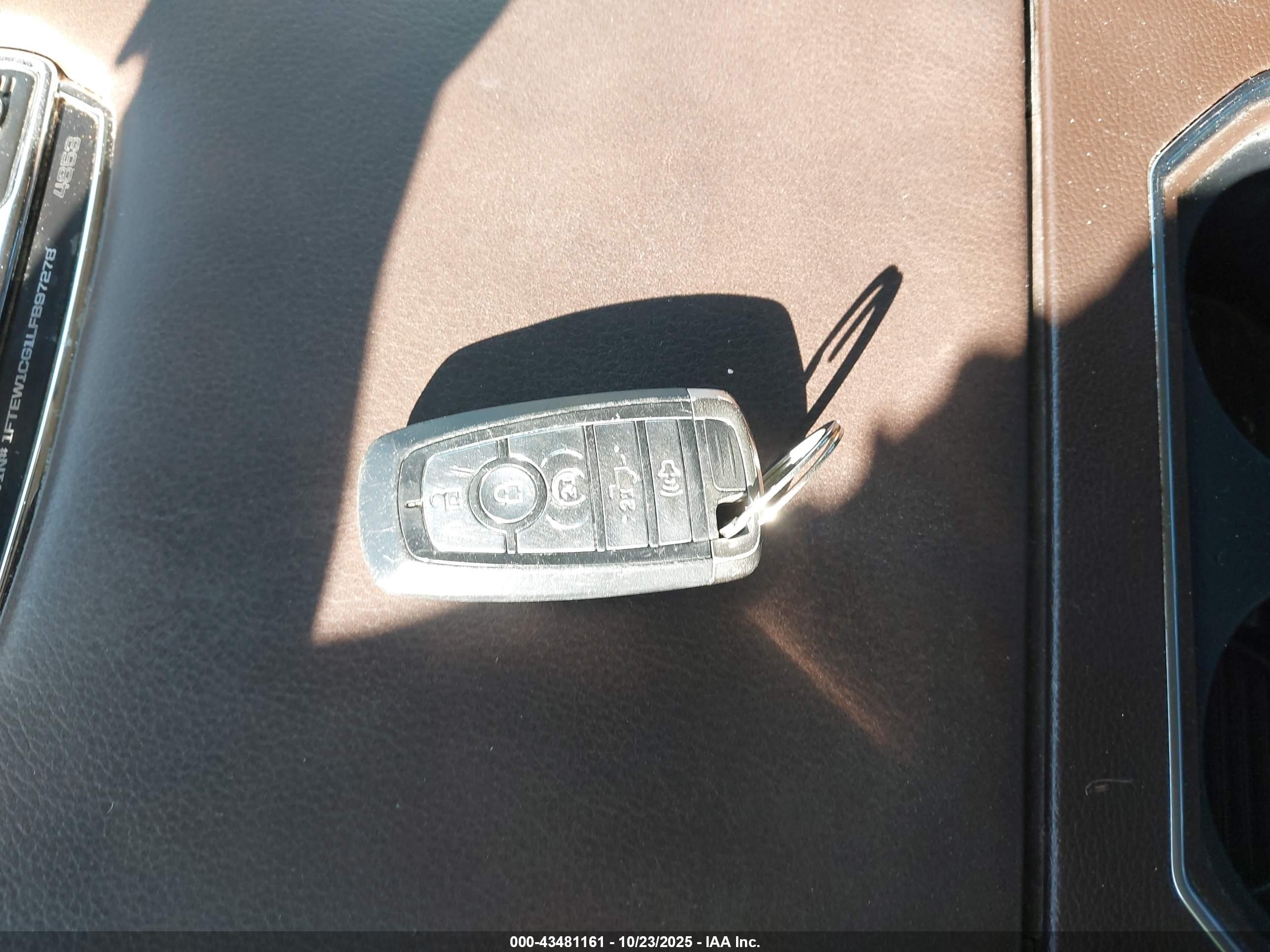 FORD F-150 image 11