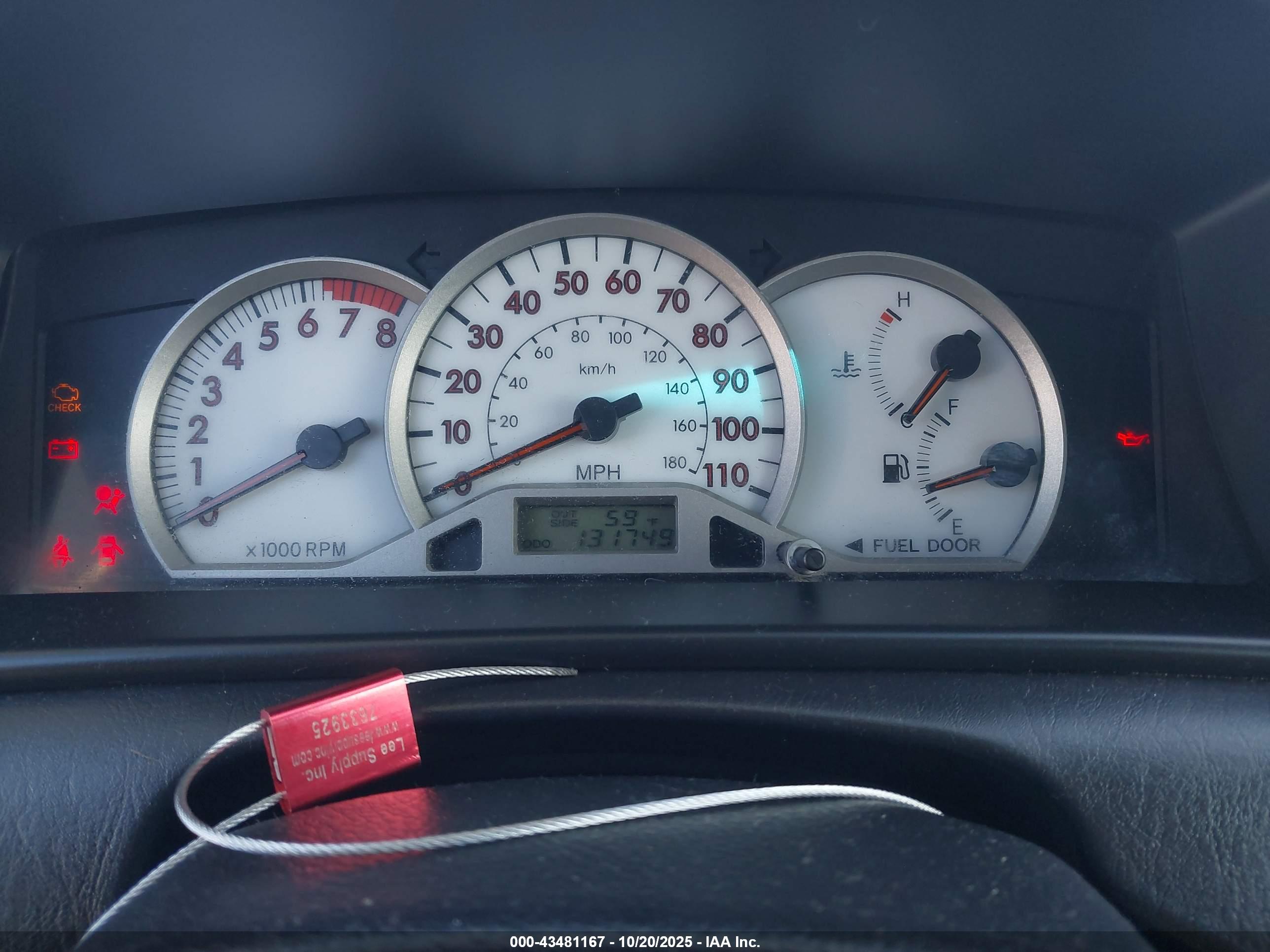 TOYOTA COROLLA image 7