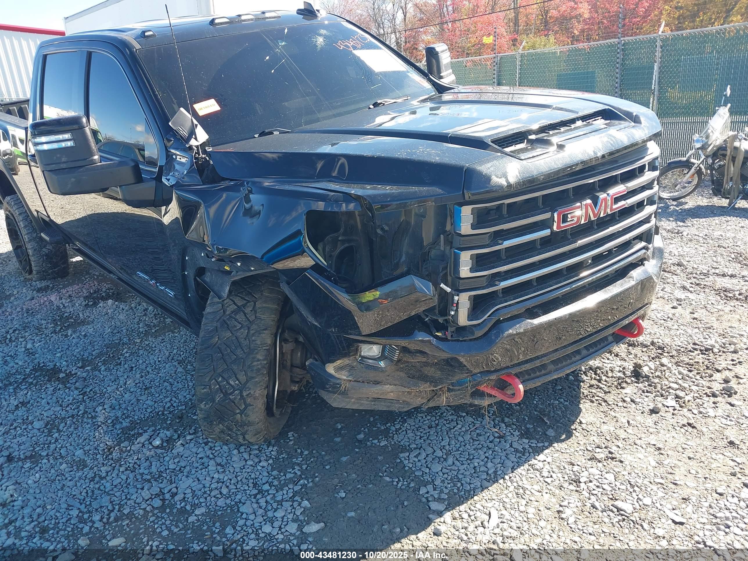 GMC SIERRA image 6