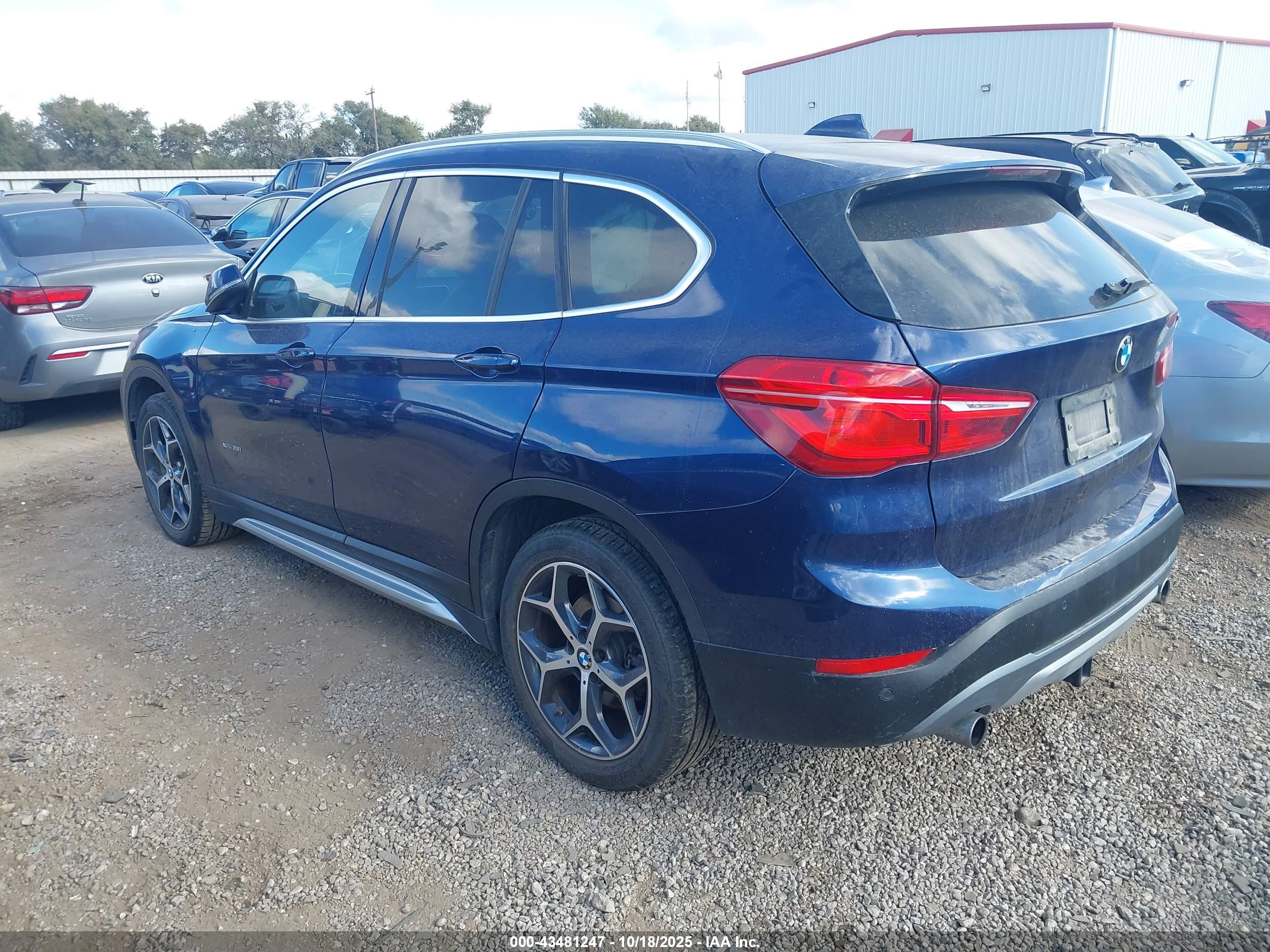 BMW X1 image 3