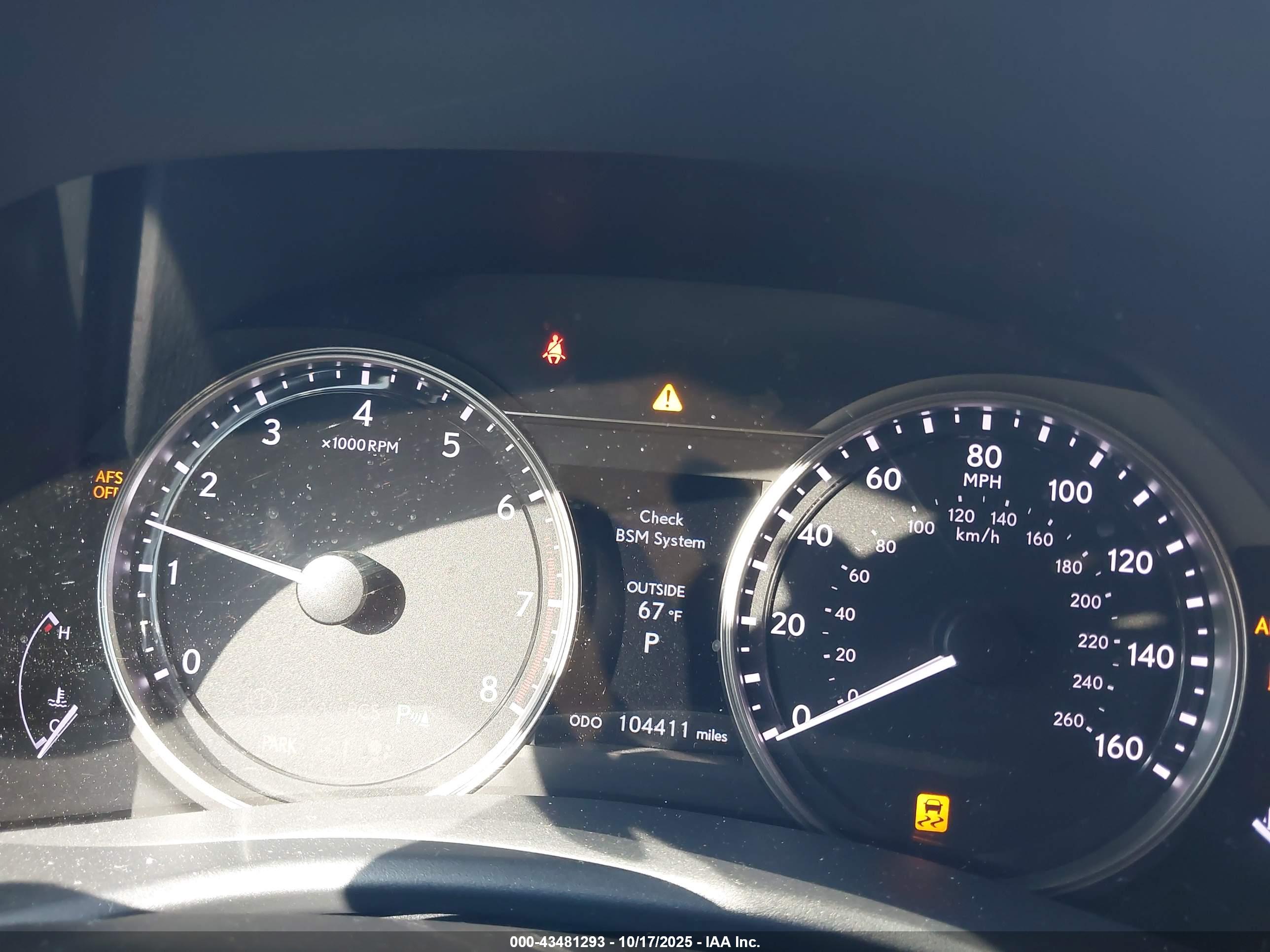 LEXUS GS image 7