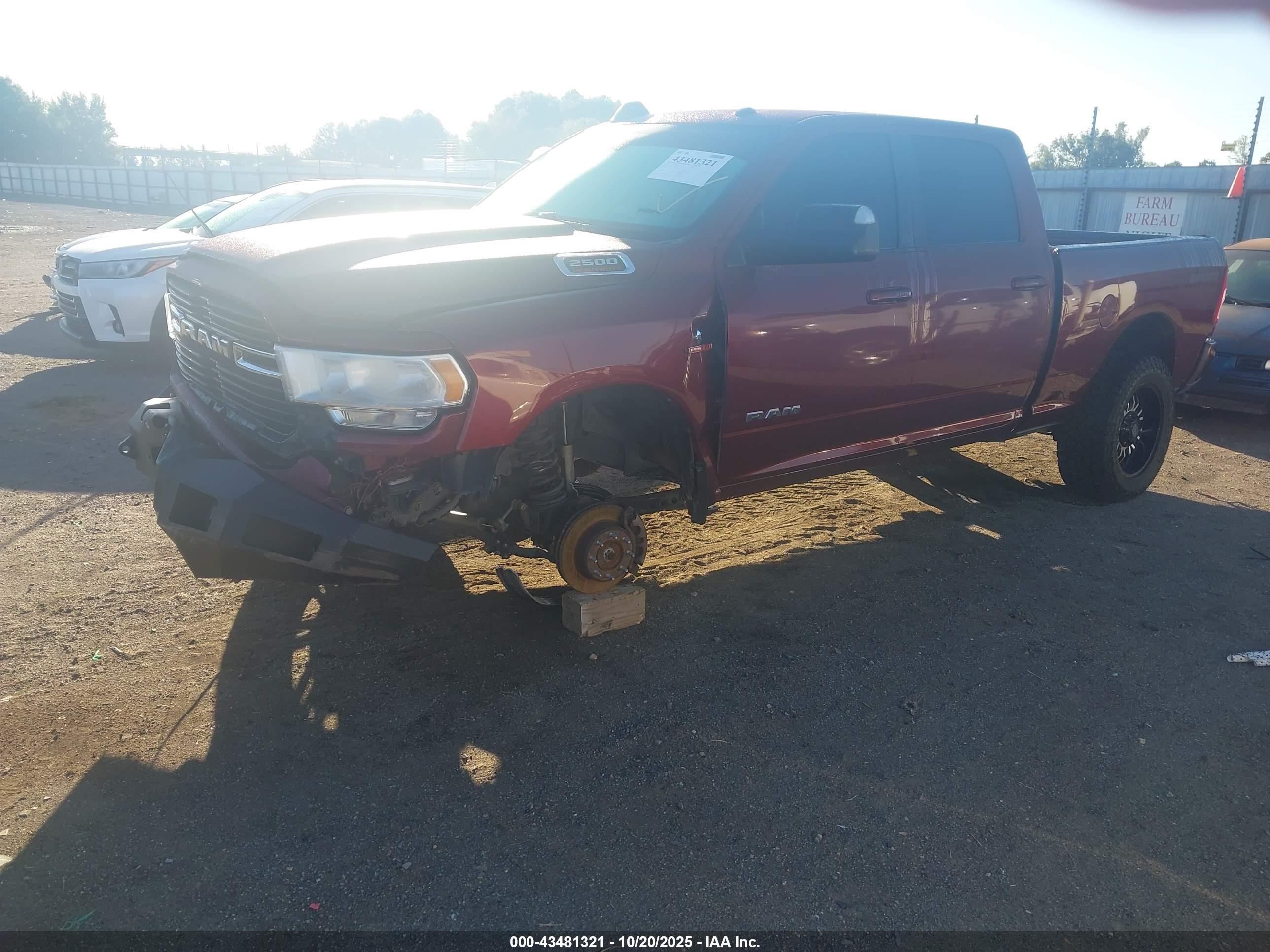 RAM 2500 image 2