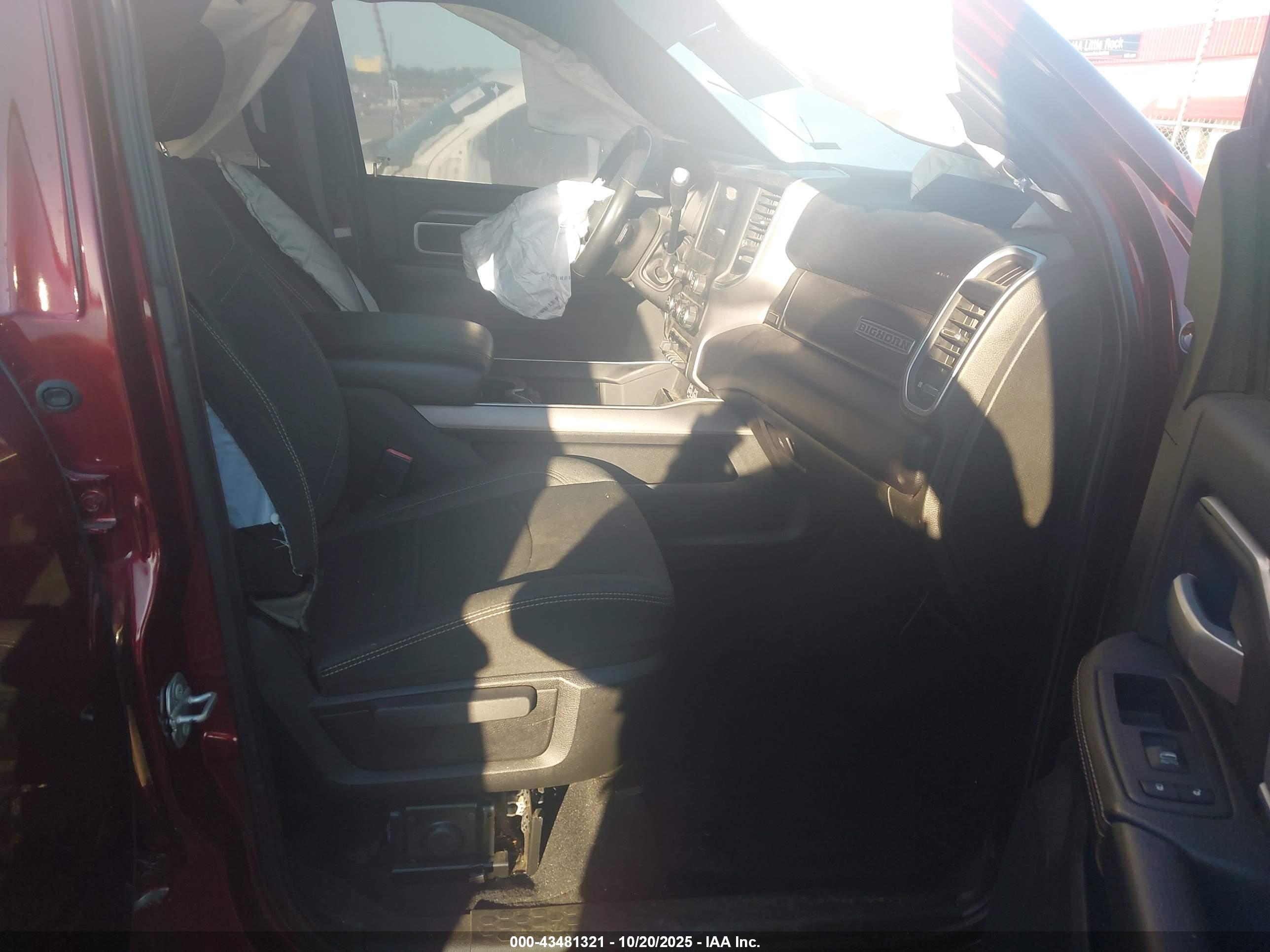 RAM 2500 image 5